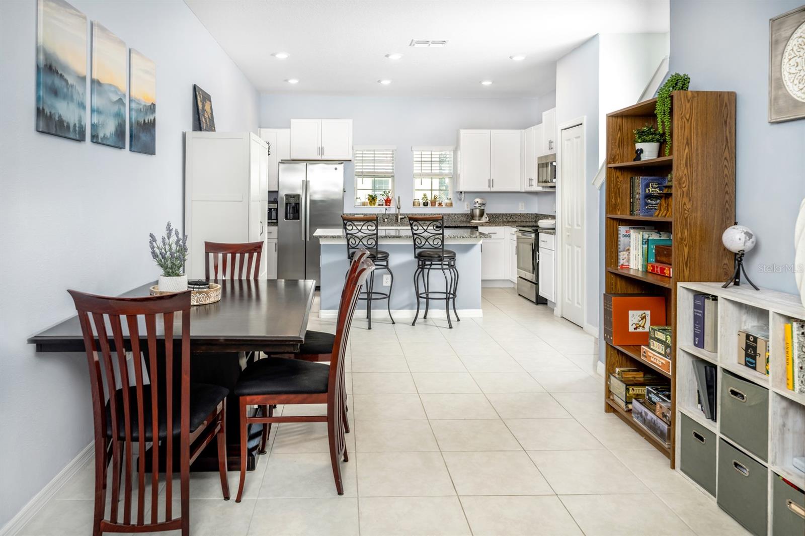 PALM RIVER TWNHMS PH 2 - Residential