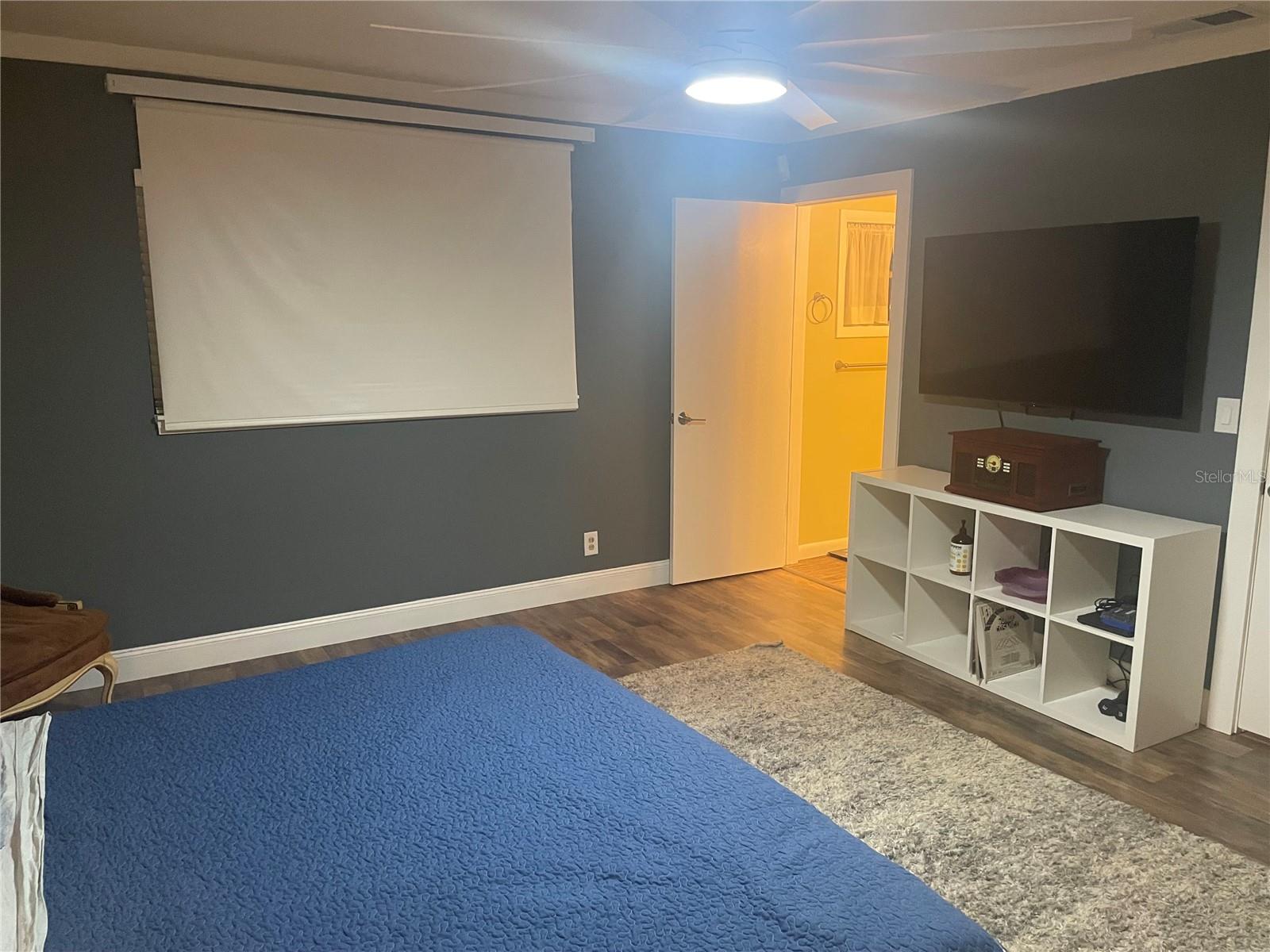 WHITES SUB - Residential