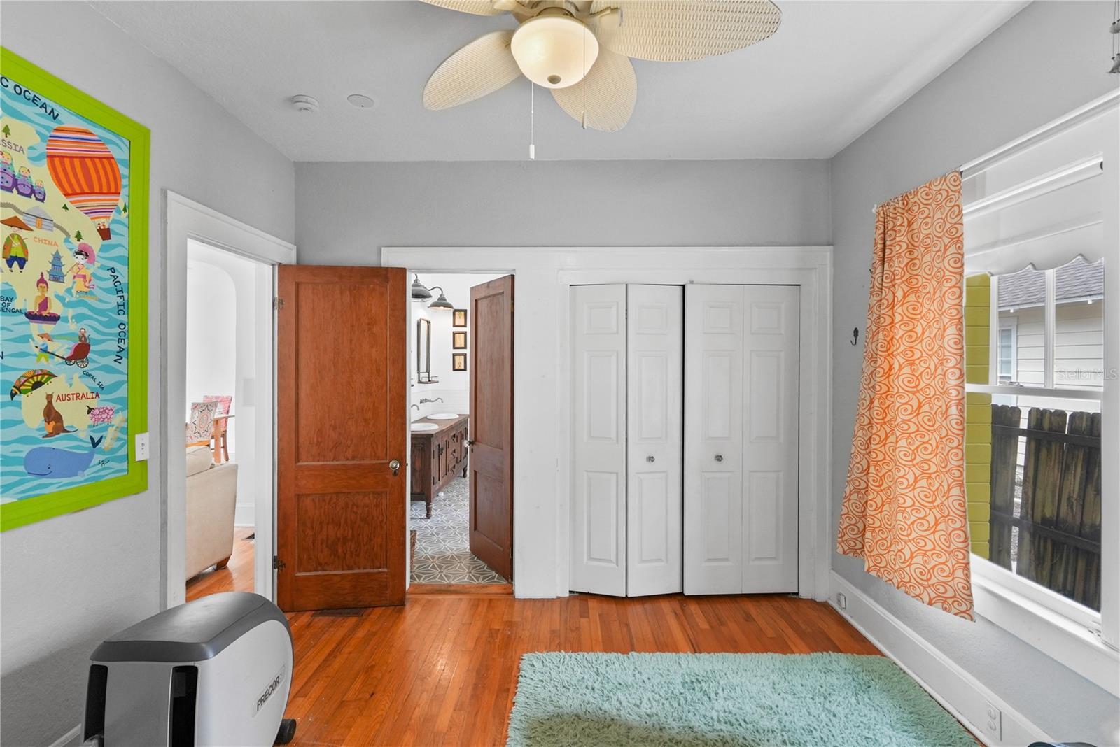 COLONIAL HILLS FIRST ADD - Residential