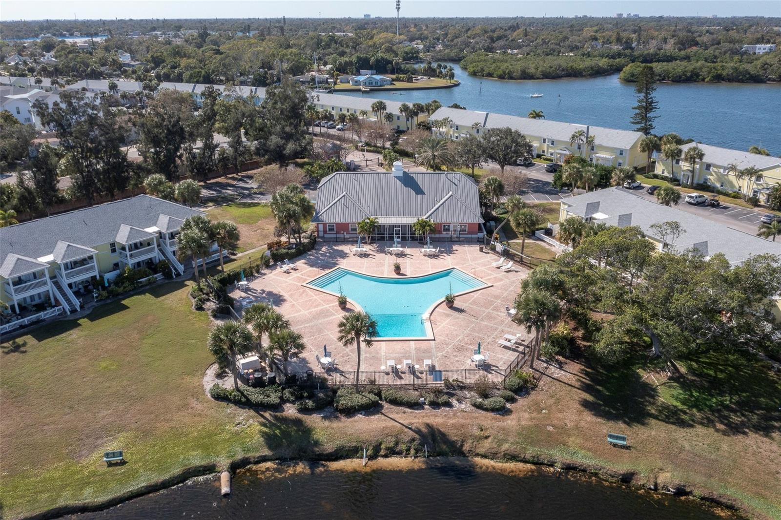 WATERSIDE AT COQUINA KEY NORTH - Residential