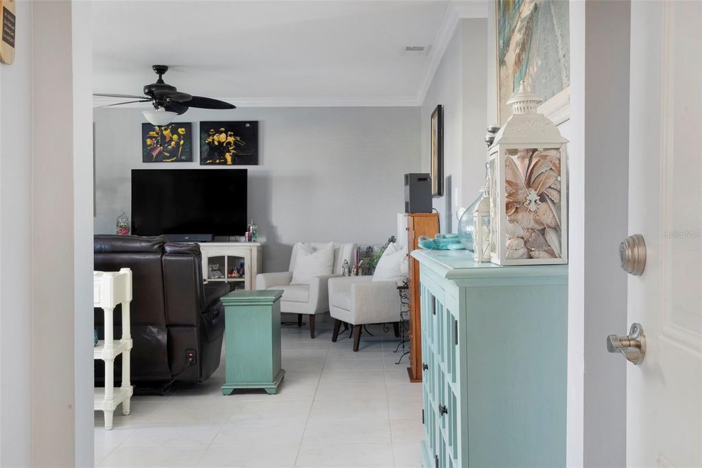 Photo of 215 Seahorse Drive SE #D, St Petersburg, FL 33705 (MLS # TB8458122)