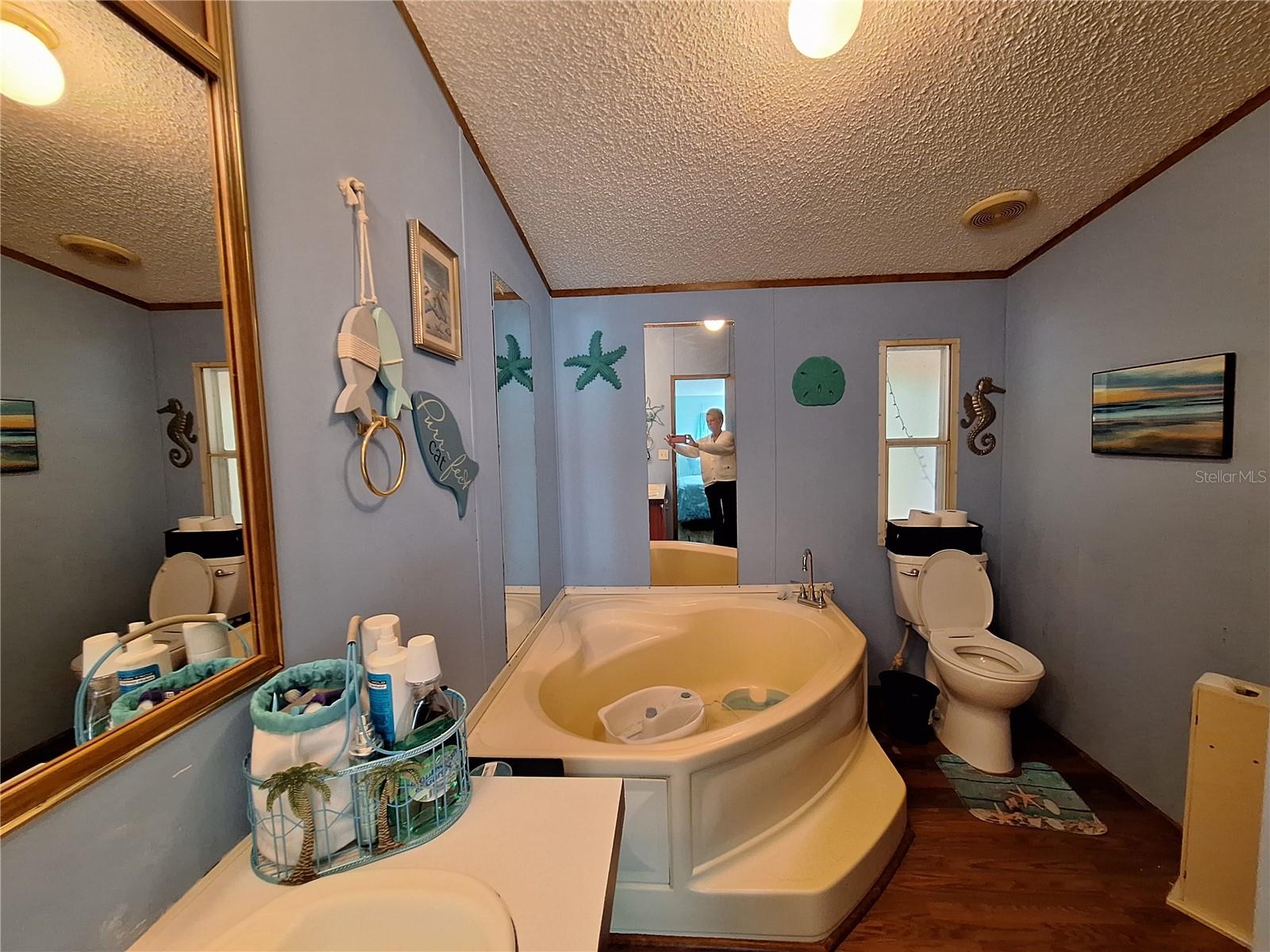 HUDSON GROVE ESTATES - Residential