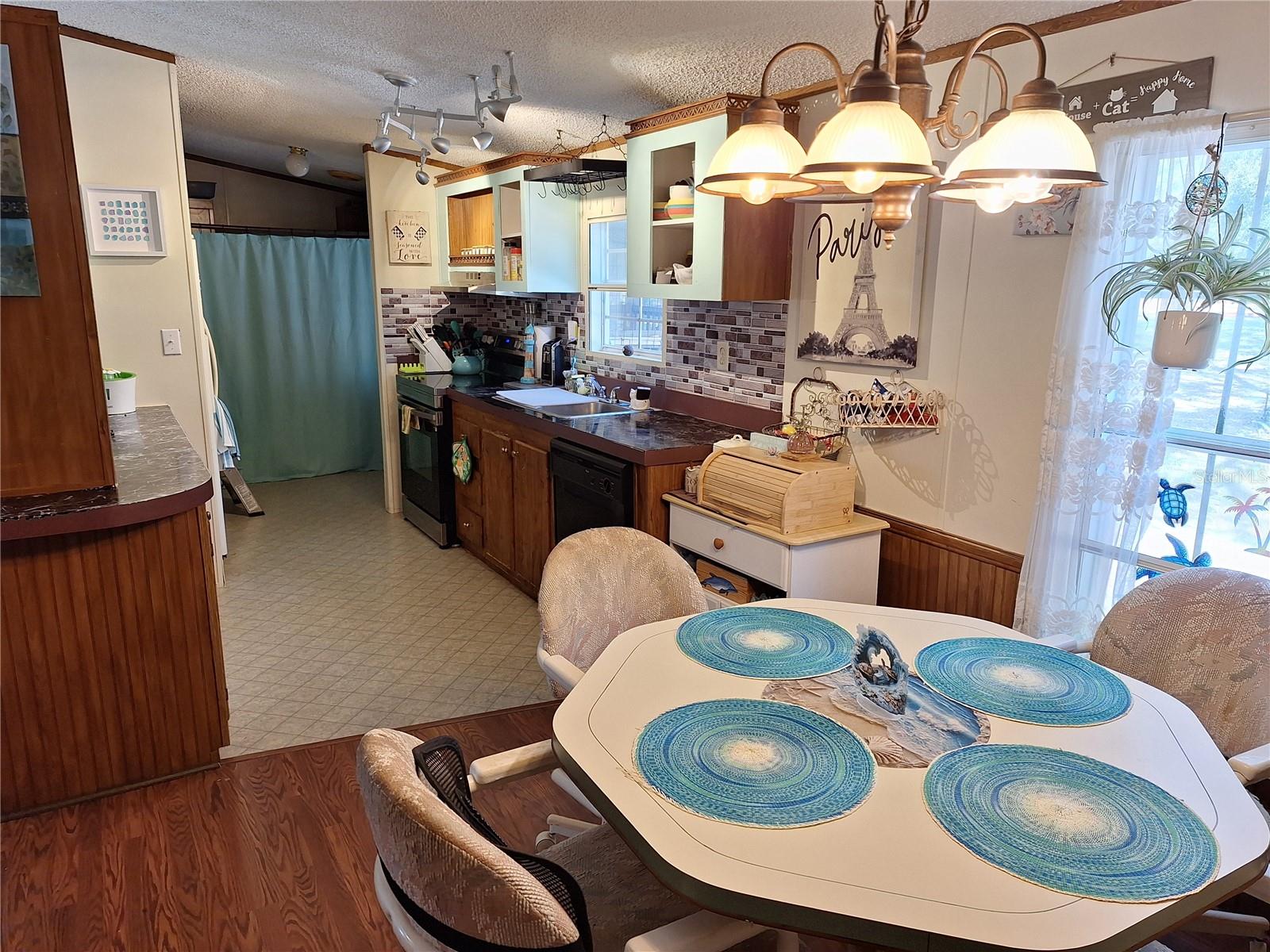 HUDSON GROVE ESTATES - Residential