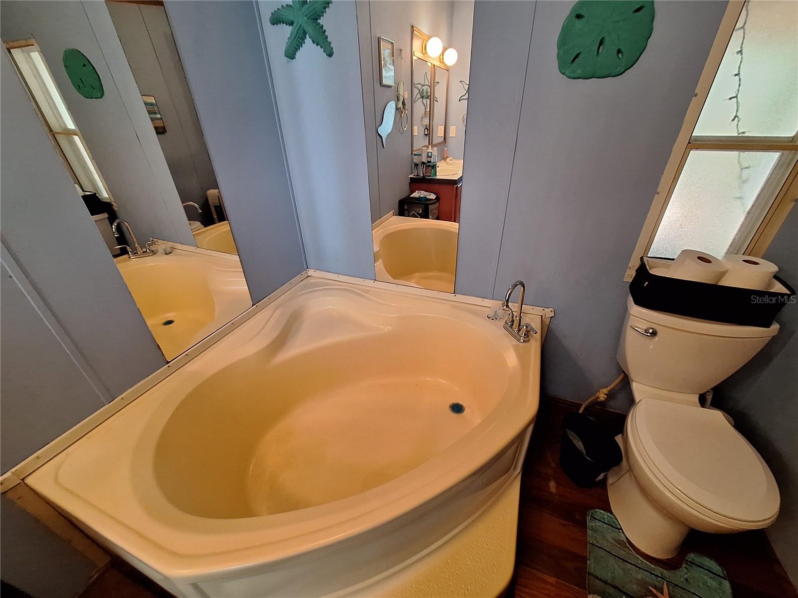 HUDSON GROVE ESTATES - Residential