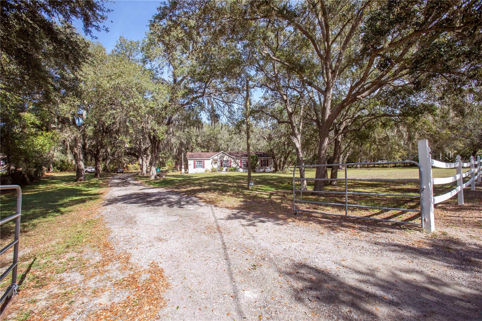 HUDSON GROVE ESTATES - Residential