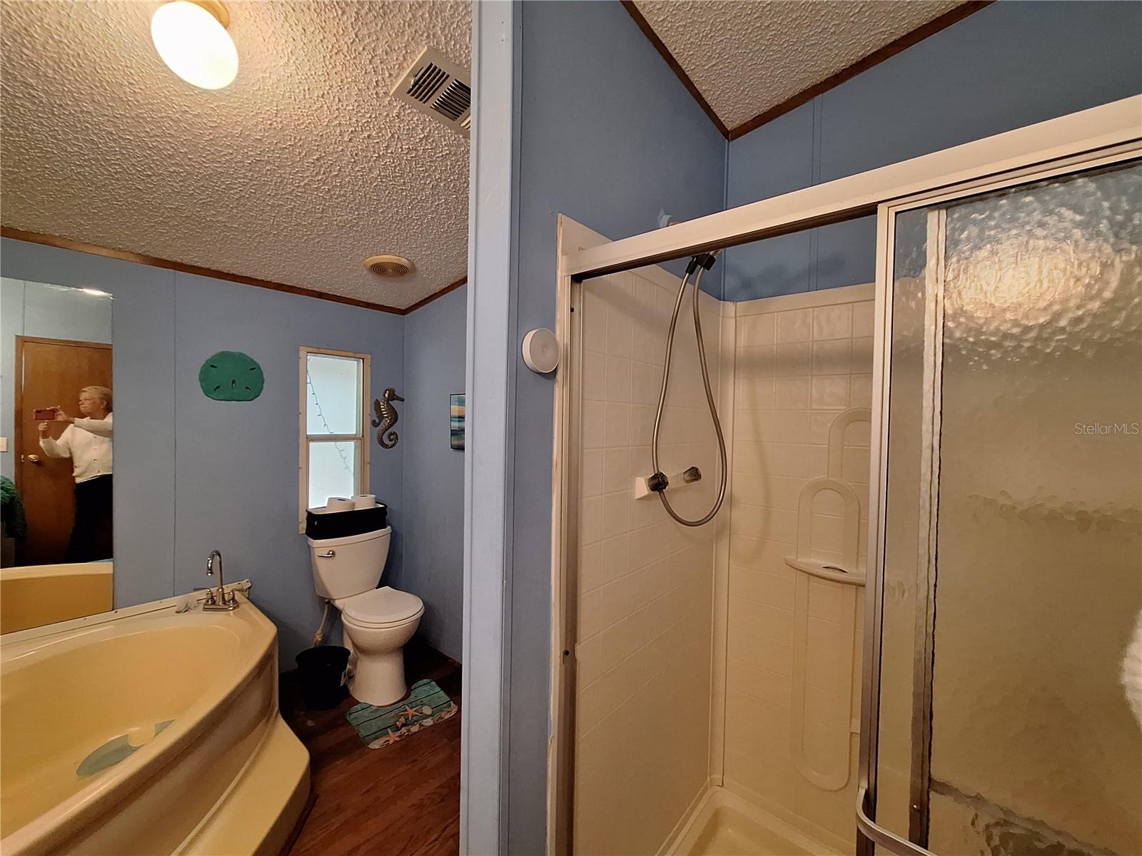 HUDSON GROVE ESTATES - Residential