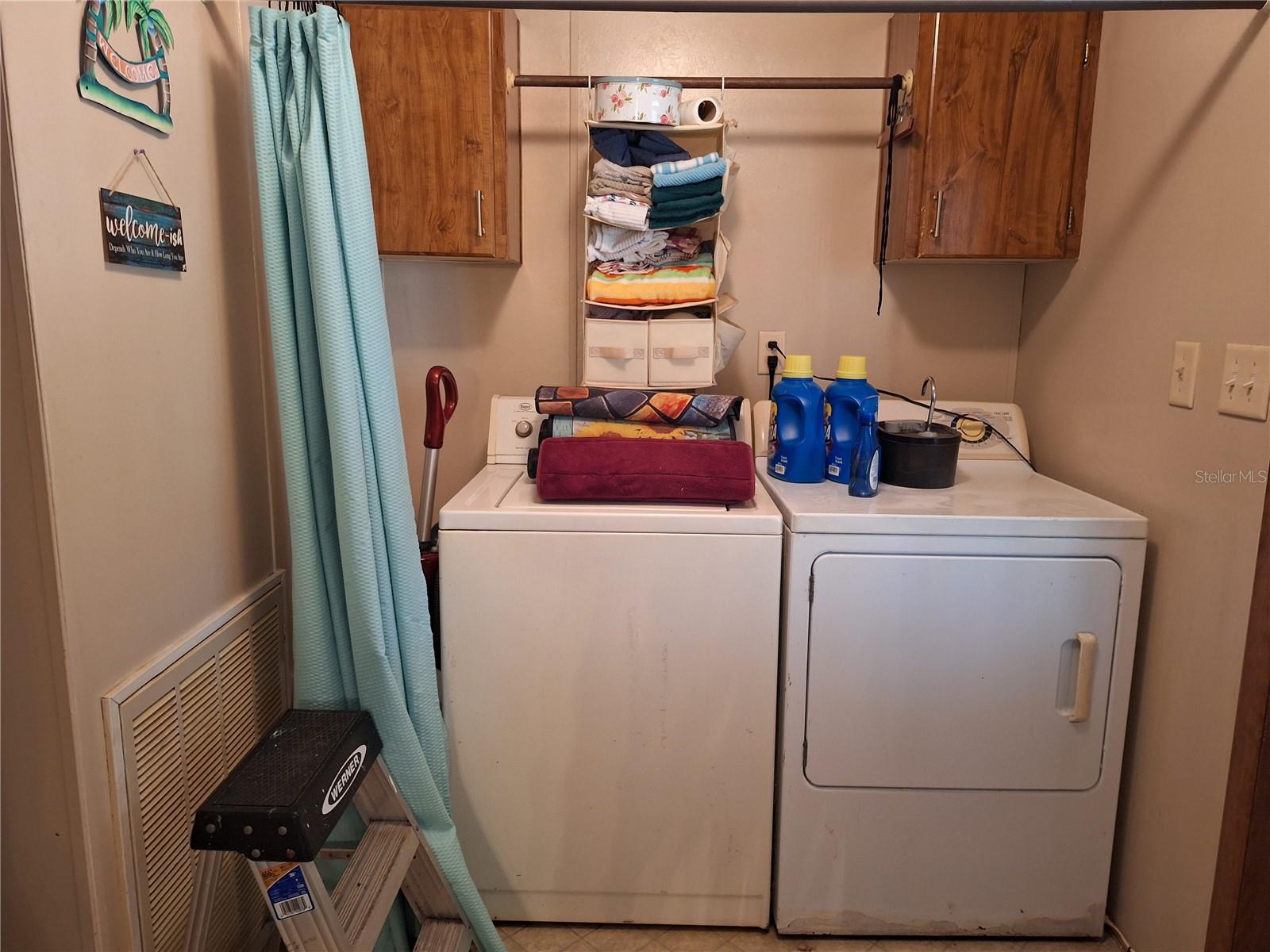 HUDSON GROVE ESTATES - Residential