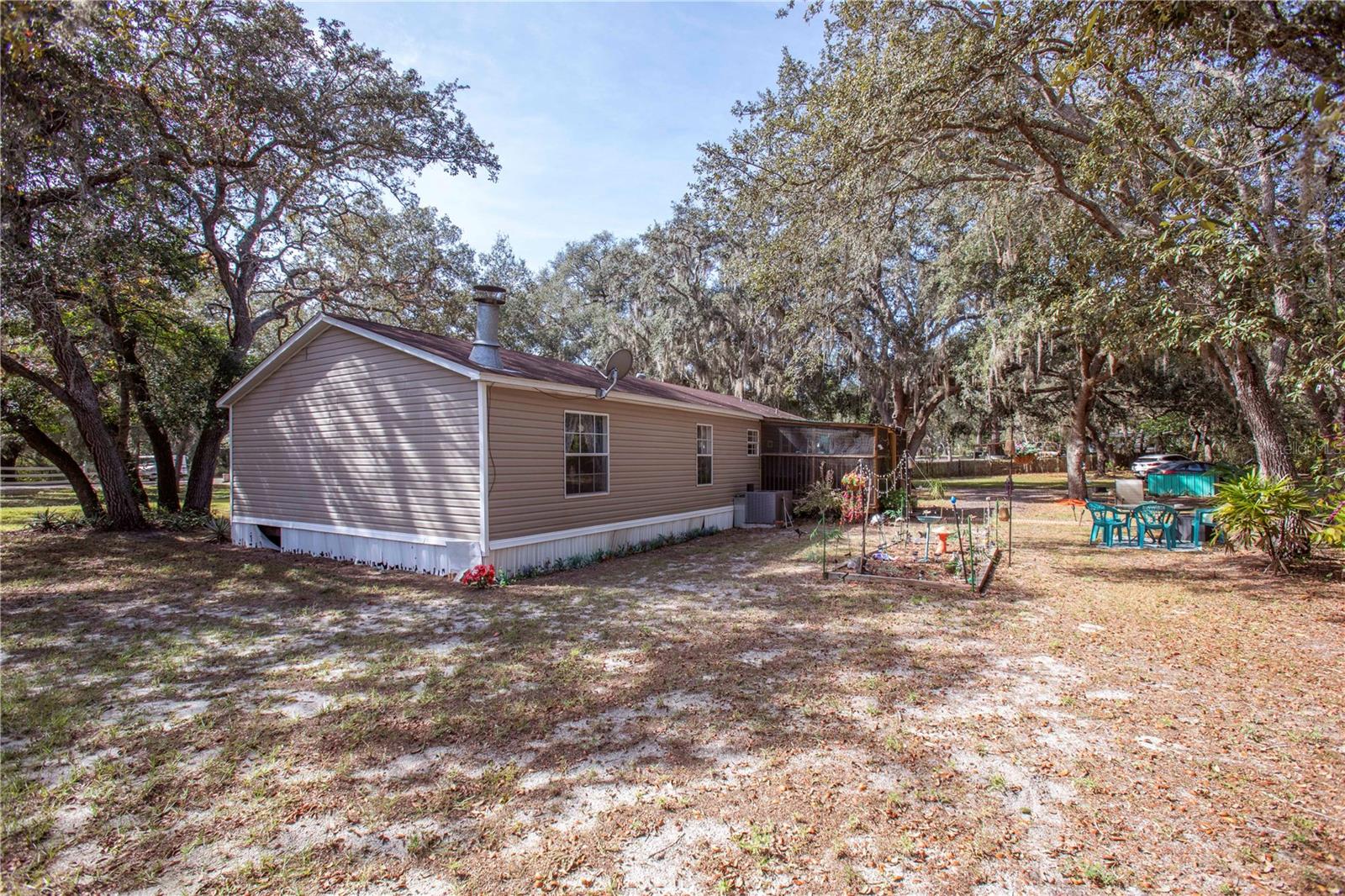 HUDSON GROVE ESTATES - Residential