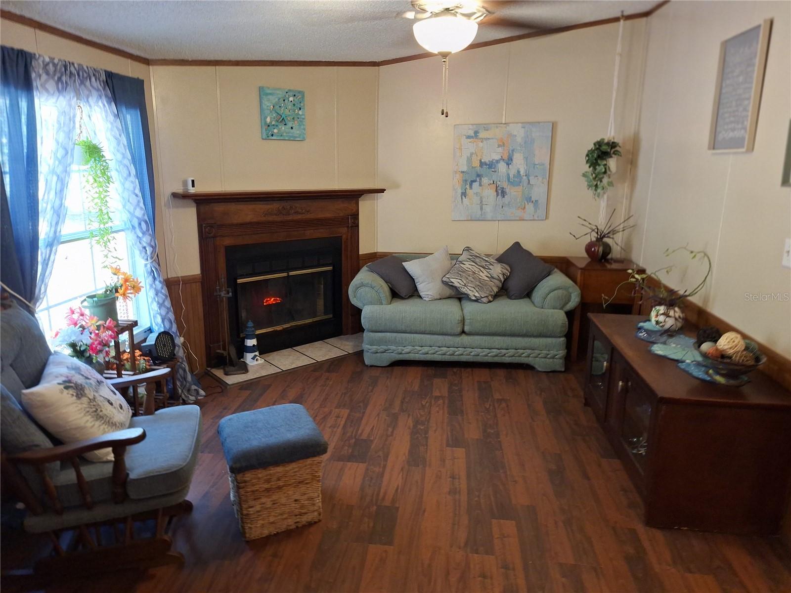 HUDSON GROVE ESTATES - Residential