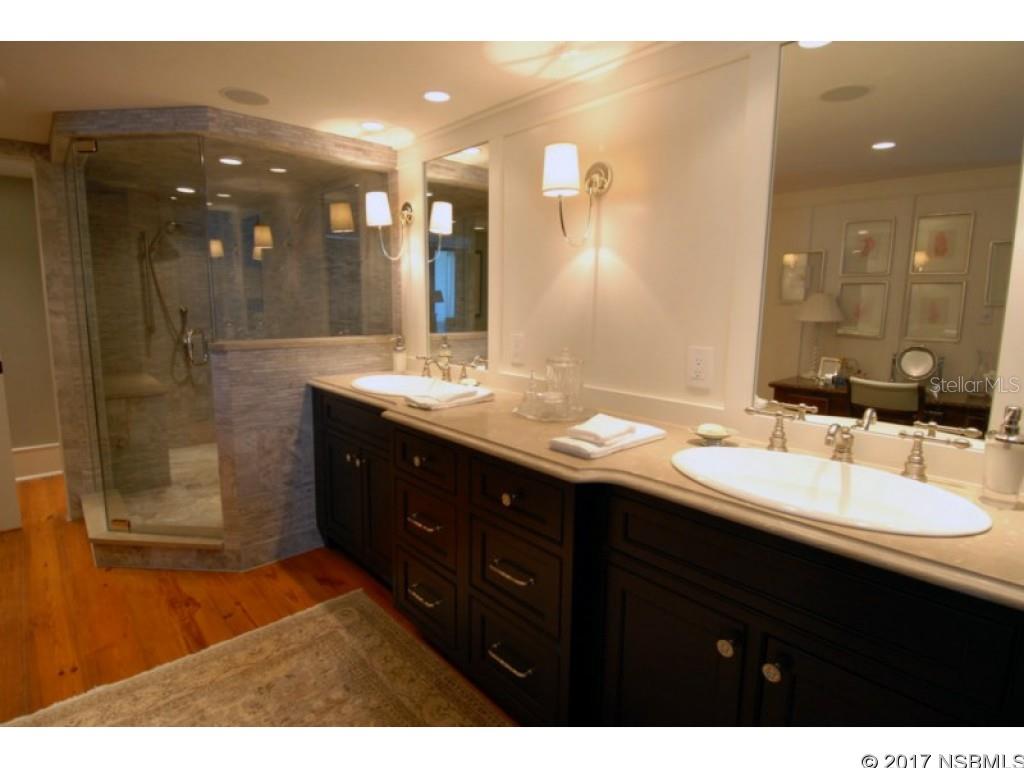 Tradewinds Condo - Residential