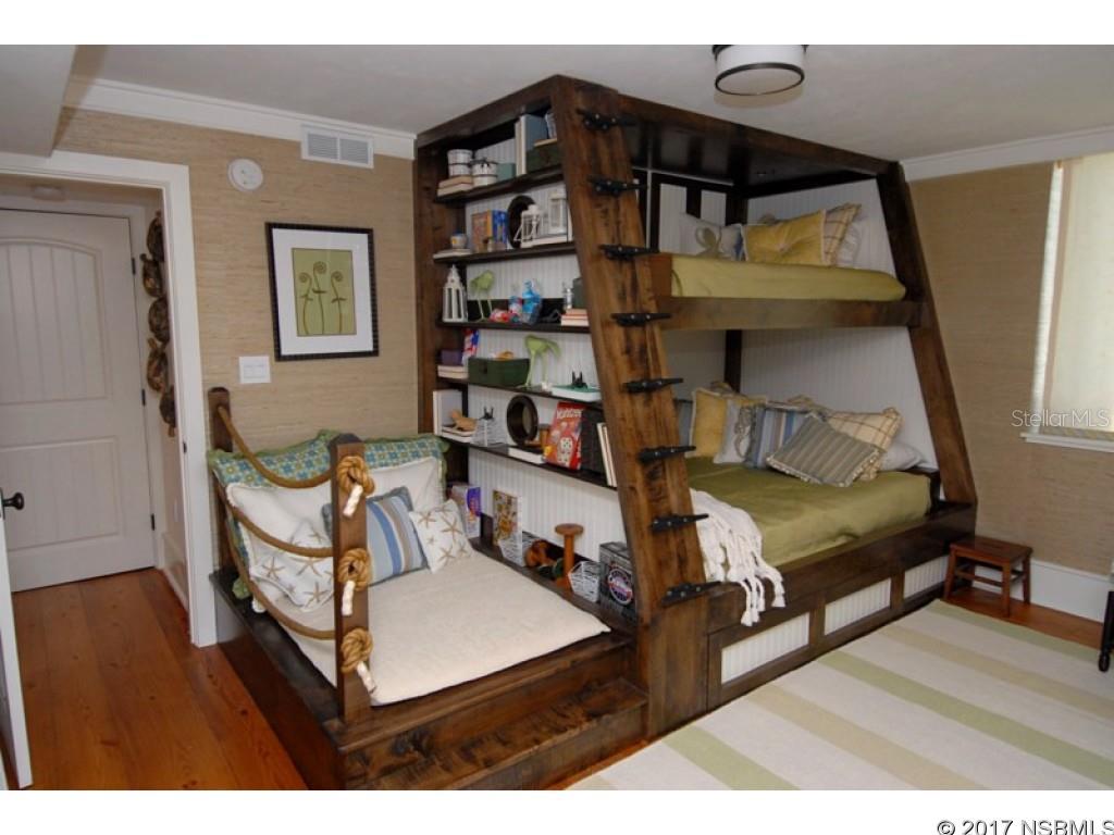 Tradewinds Condo - Residential