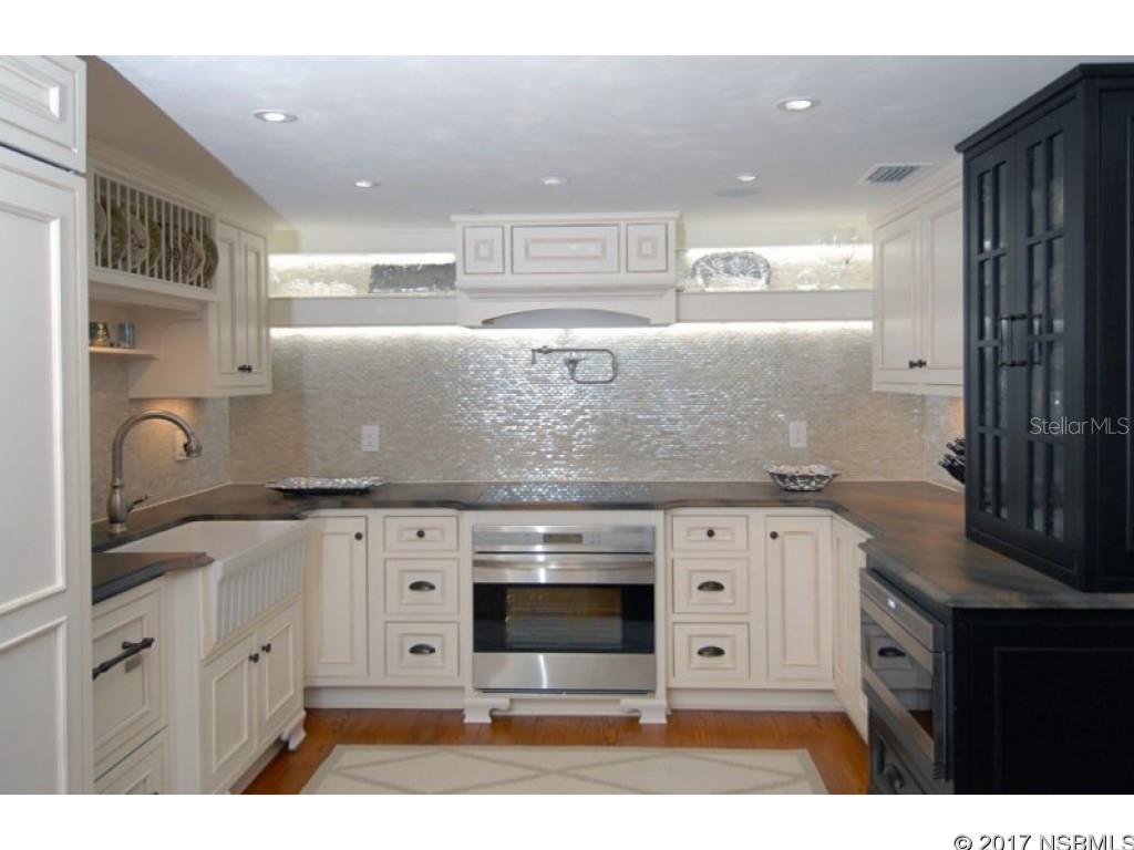 Tradewinds Condo - Residential