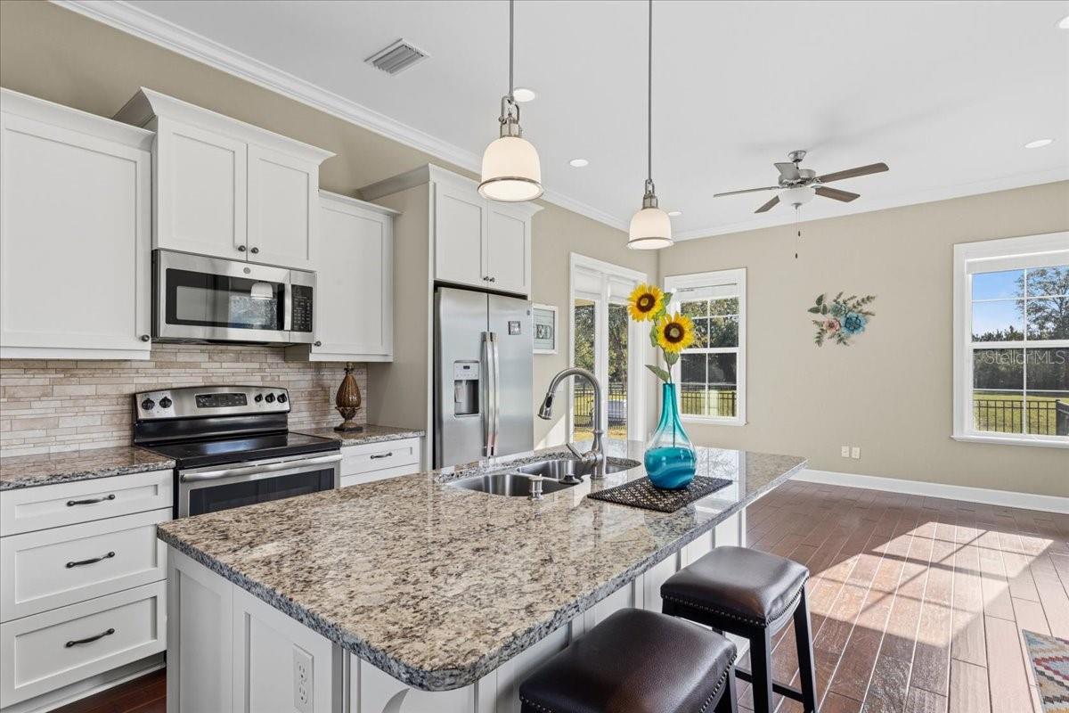 RED OAK ESTATES - Residential