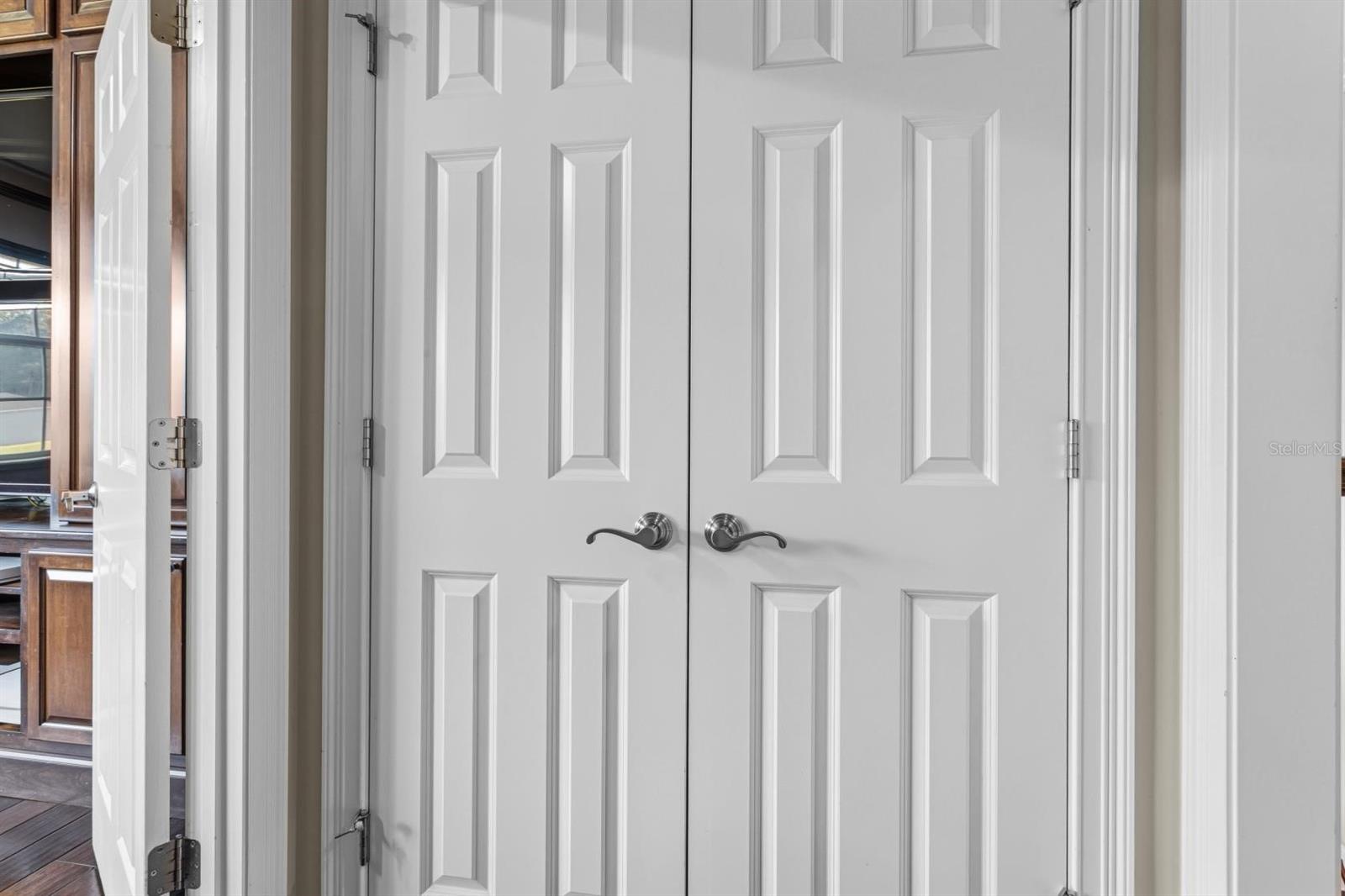 RED OAK ESTATES - Residential