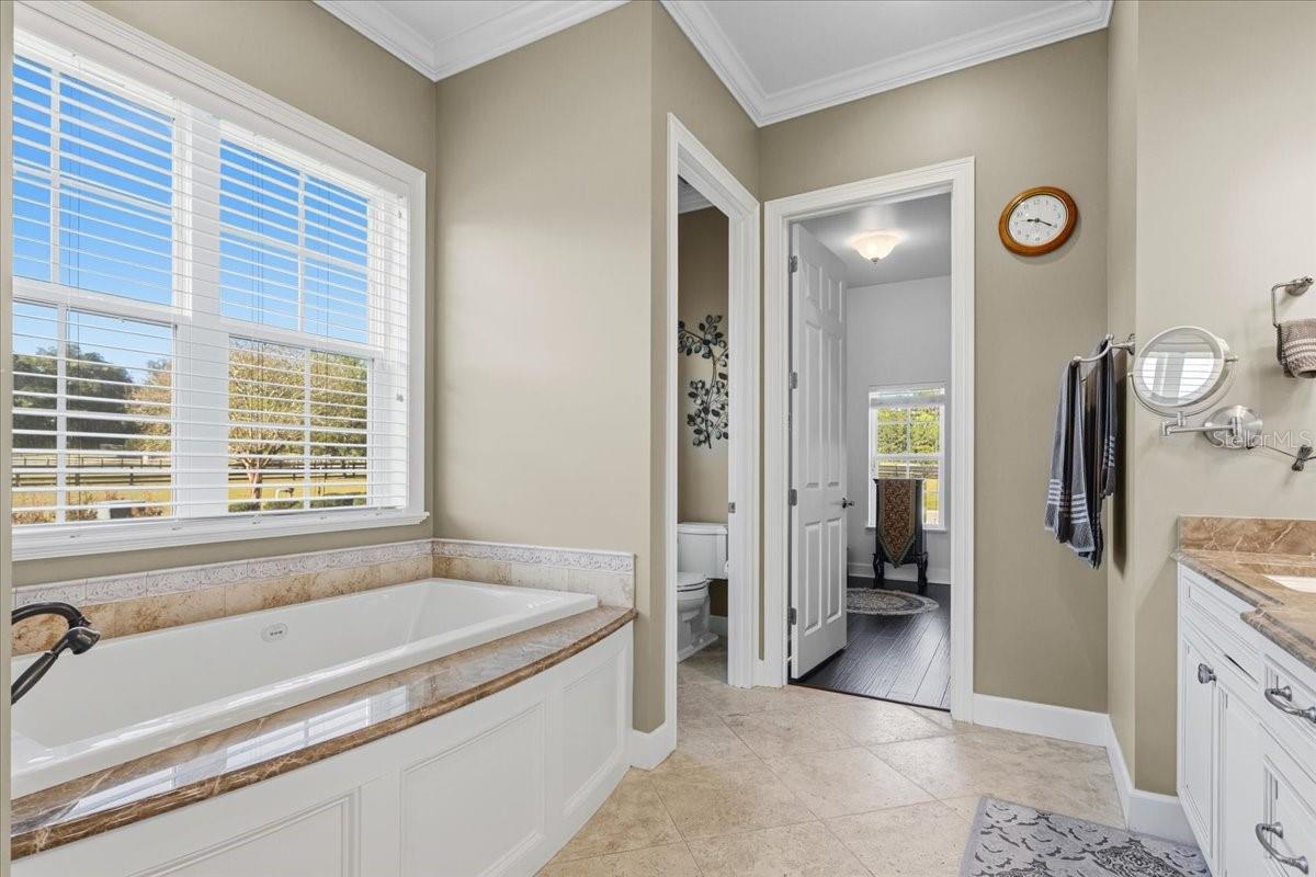 RED OAK ESTATES - Residential