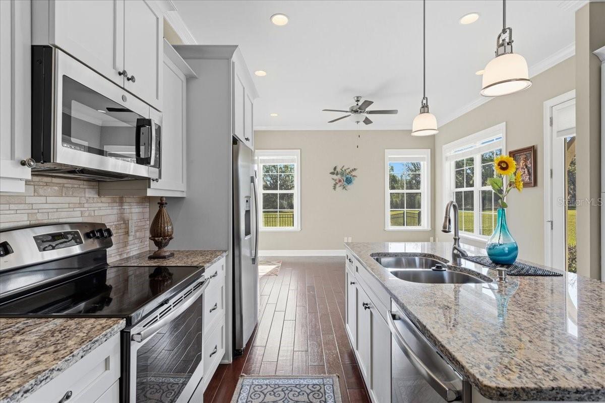 RED OAK ESTATES - Residential