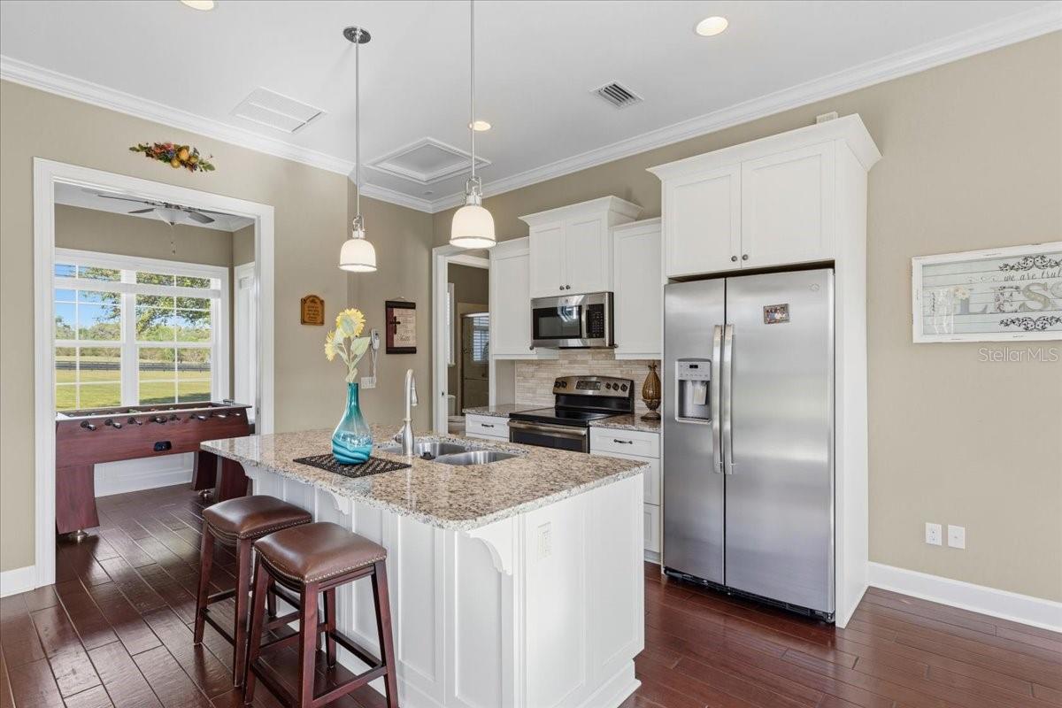 RED OAK ESTATES - Residential