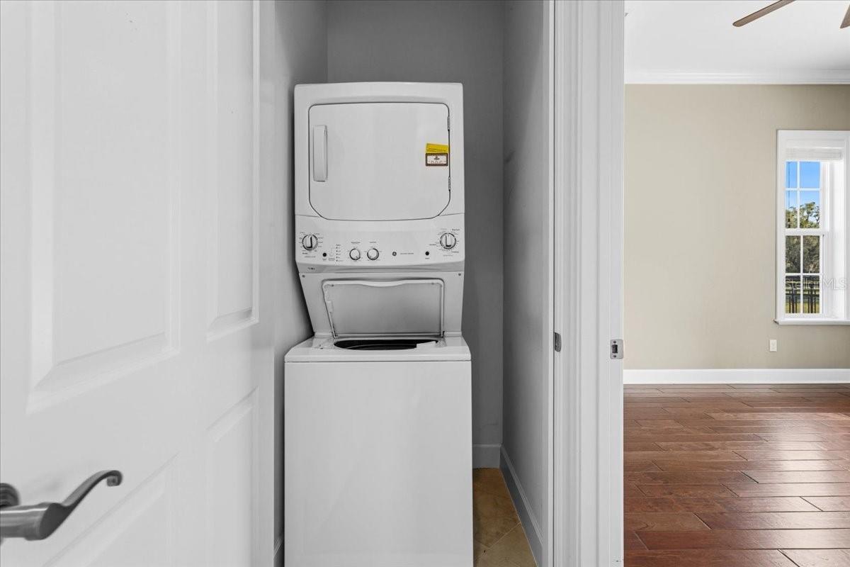 RED OAK ESTATES - Residential