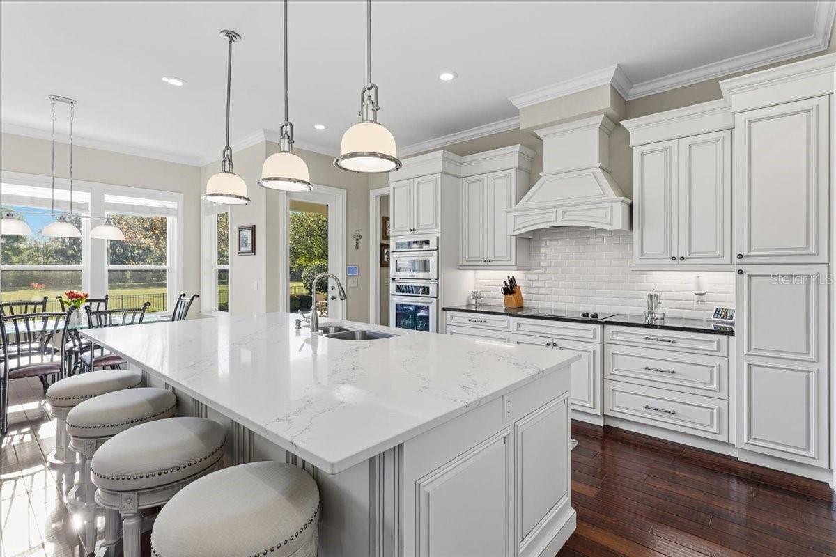 RED OAK ESTATES - Residential