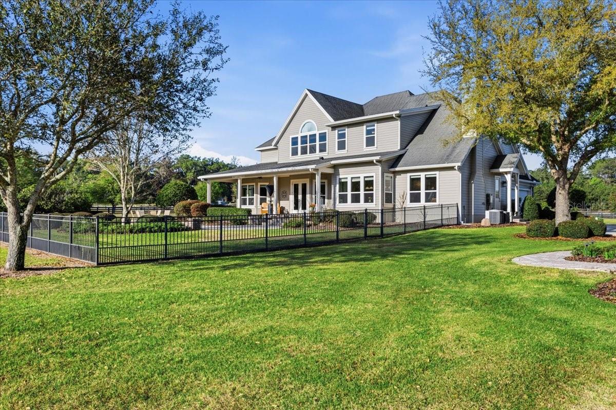 RED OAK ESTATES - Residential