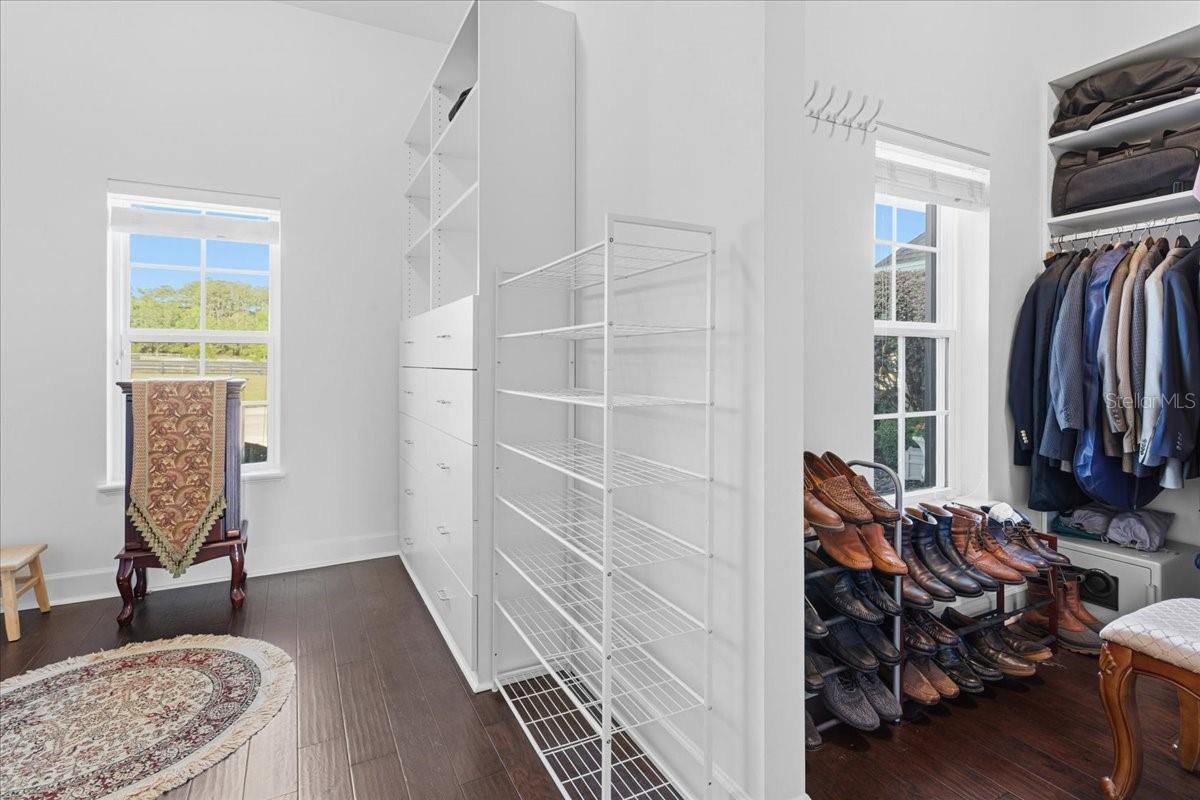 RED OAK ESTATES - Residential