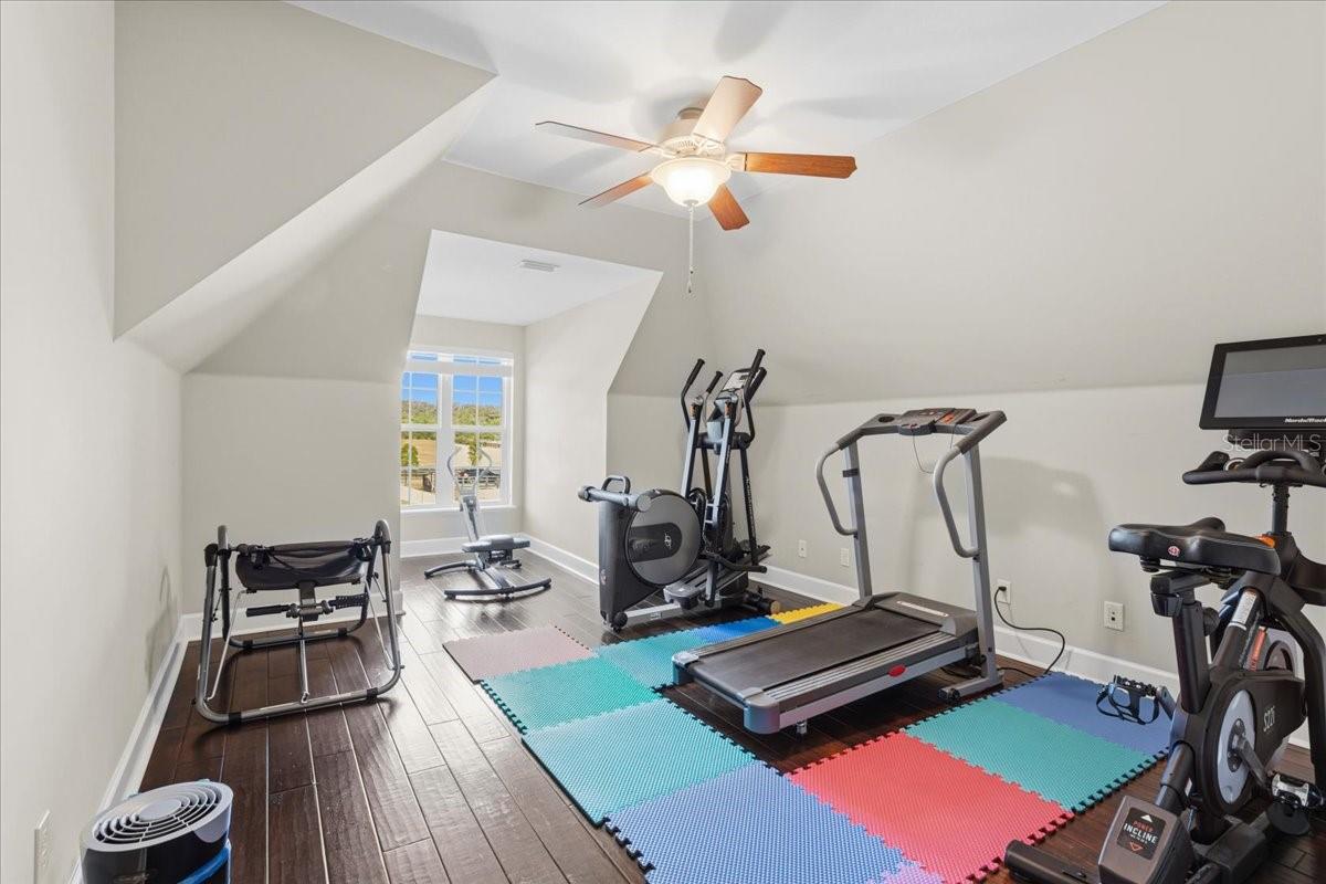 RED OAK ESTATES - Residential