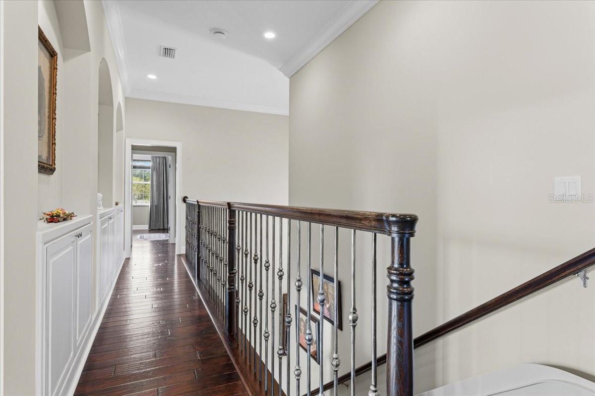 RED OAK ESTATES - Residential