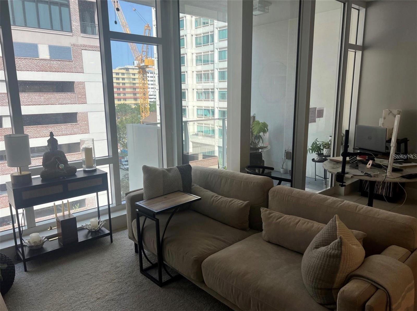 SIGNATURE PLACE CONDO - Residential Lease