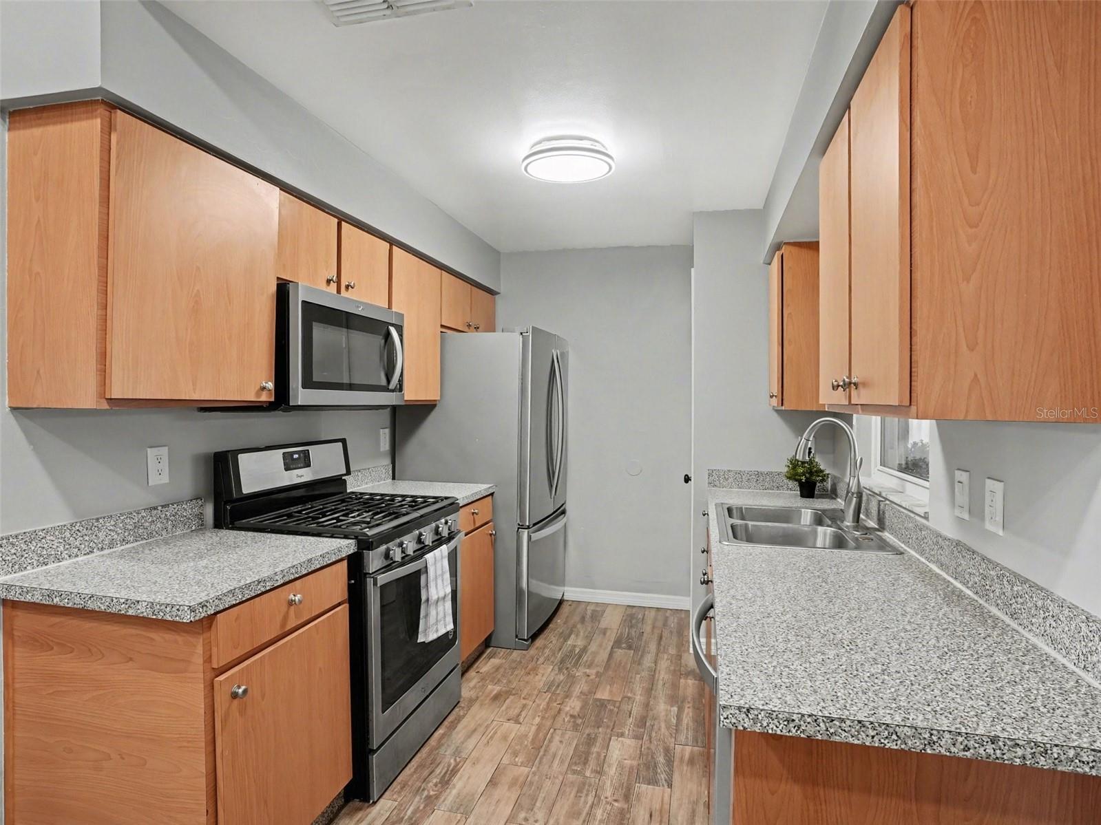 ORANGEWOOD VILLAGE 09 - Residential