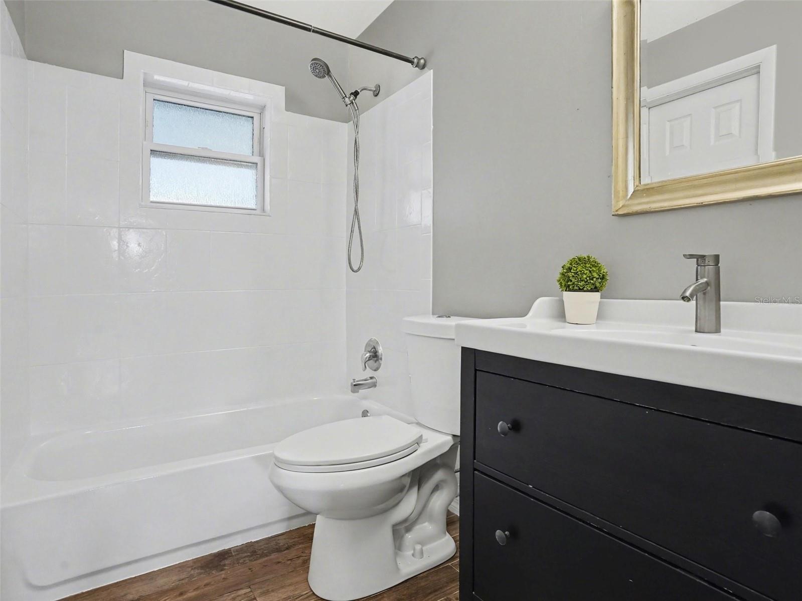 ORANGEWOOD VILLAGE 09 - Residential