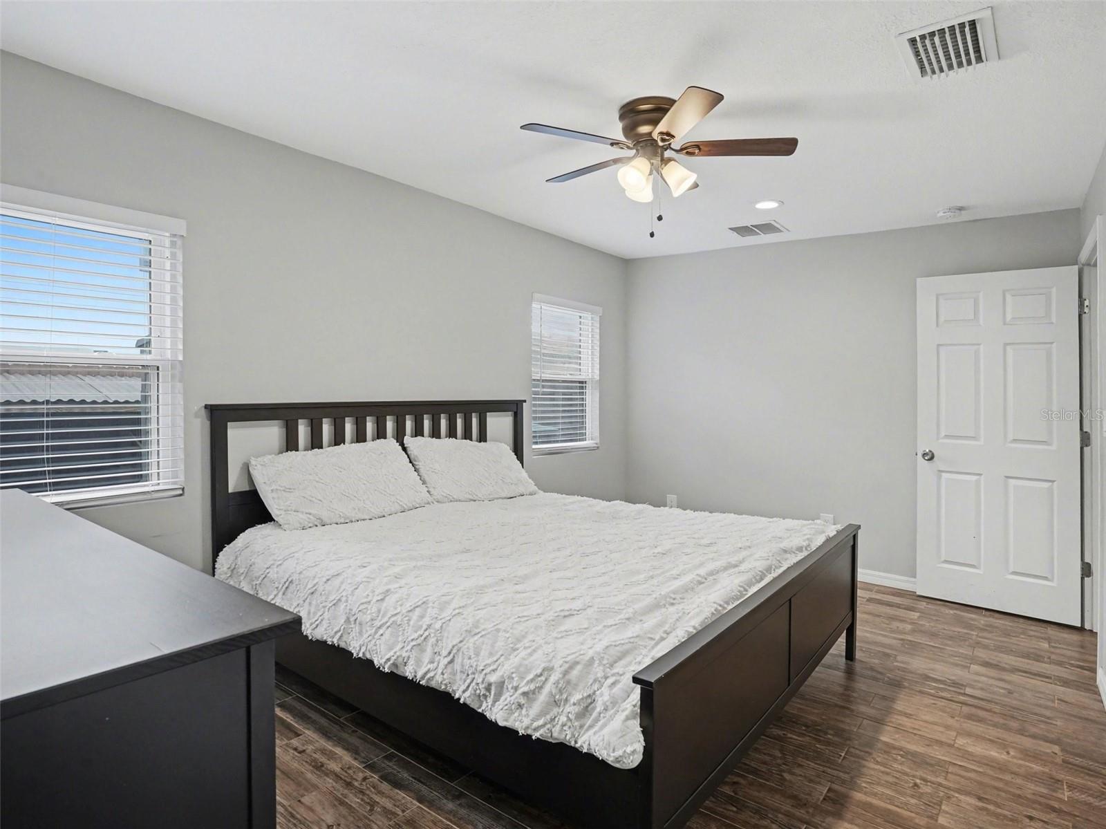 ORANGEWOOD VILLAGE 09 - Residential