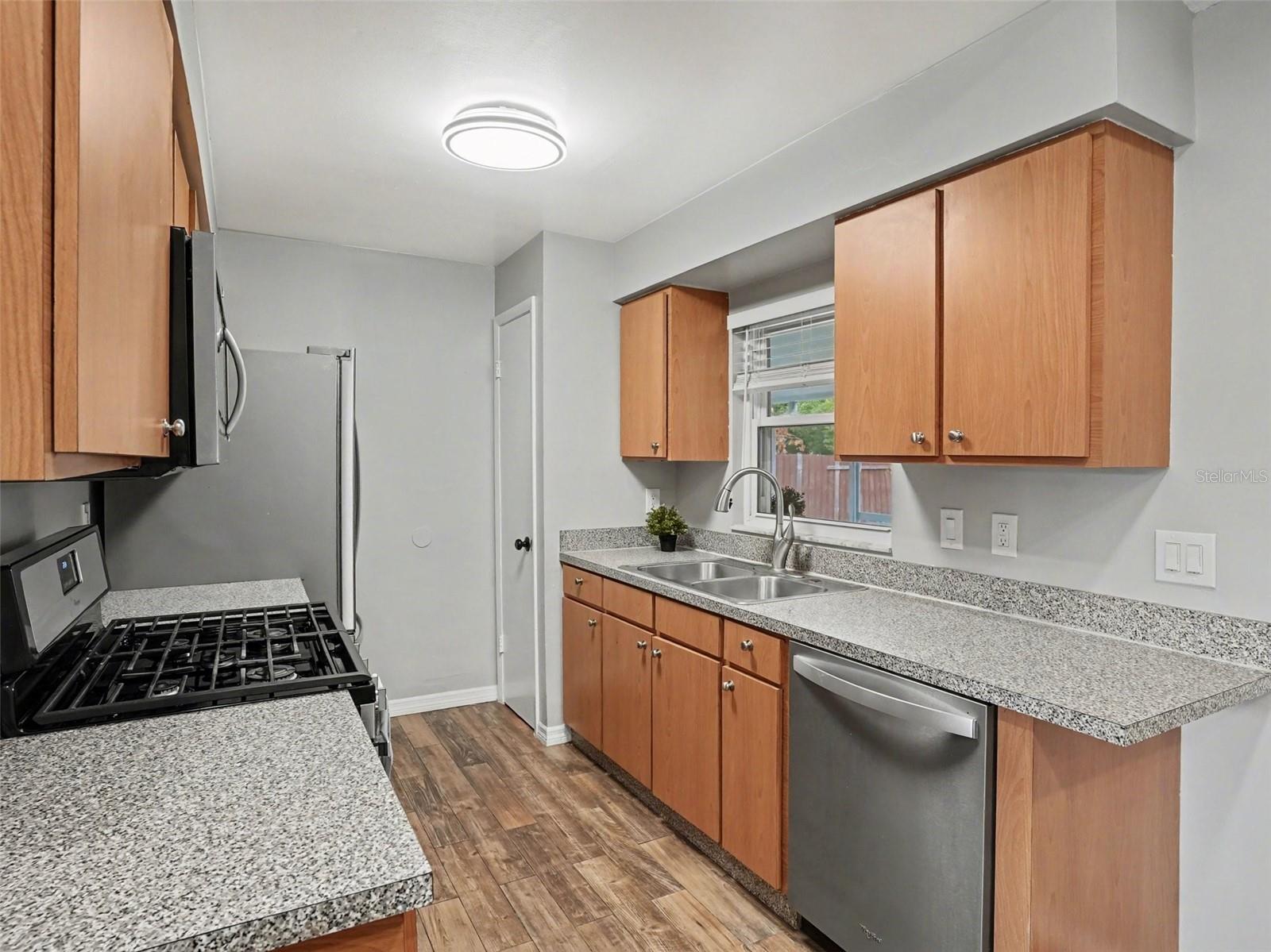 ORANGEWOOD VILLAGE 09 - Residential