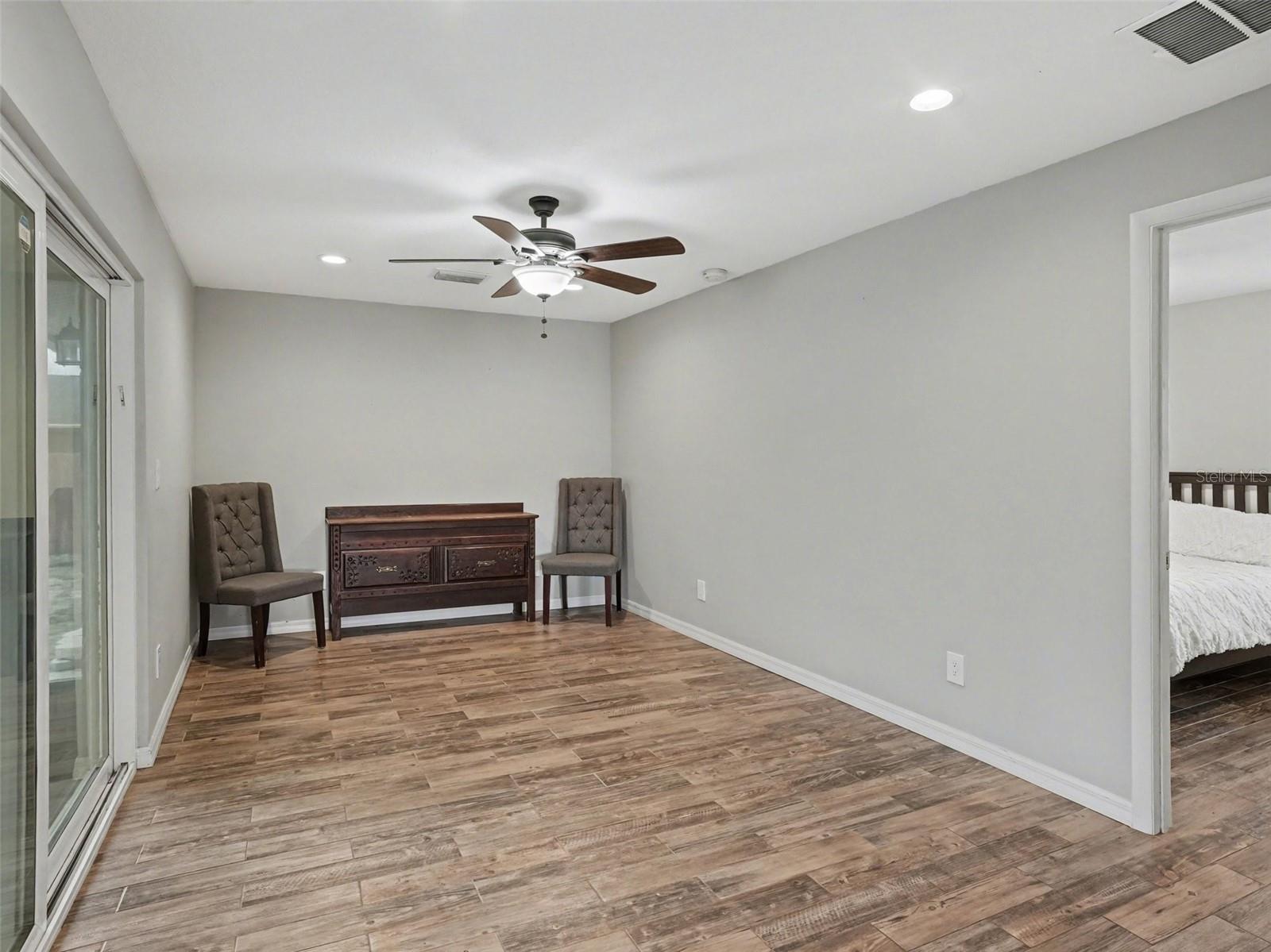 ORANGEWOOD VILLAGE 09 - Residential