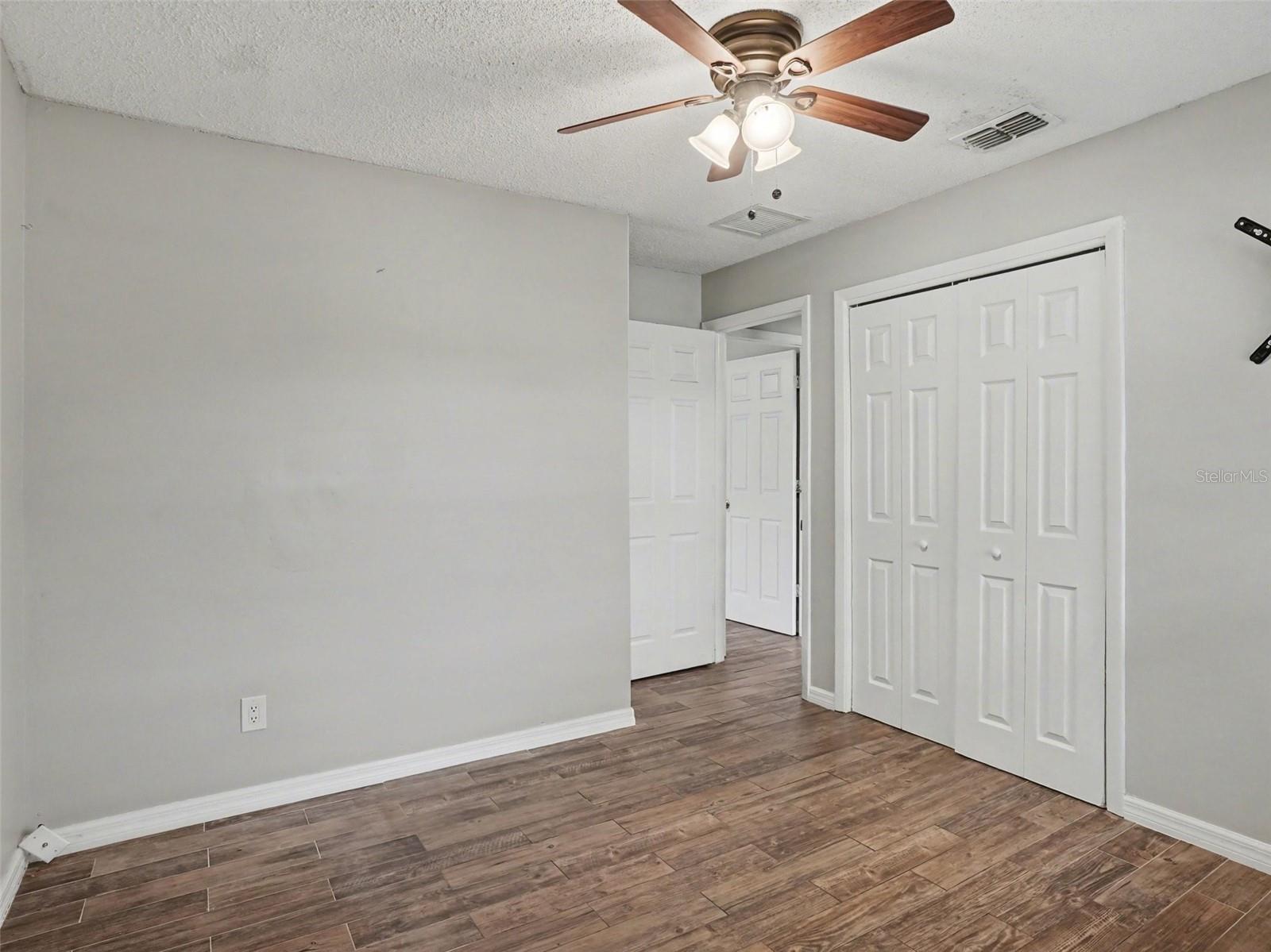 ORANGEWOOD VILLAGE 09 - Residential