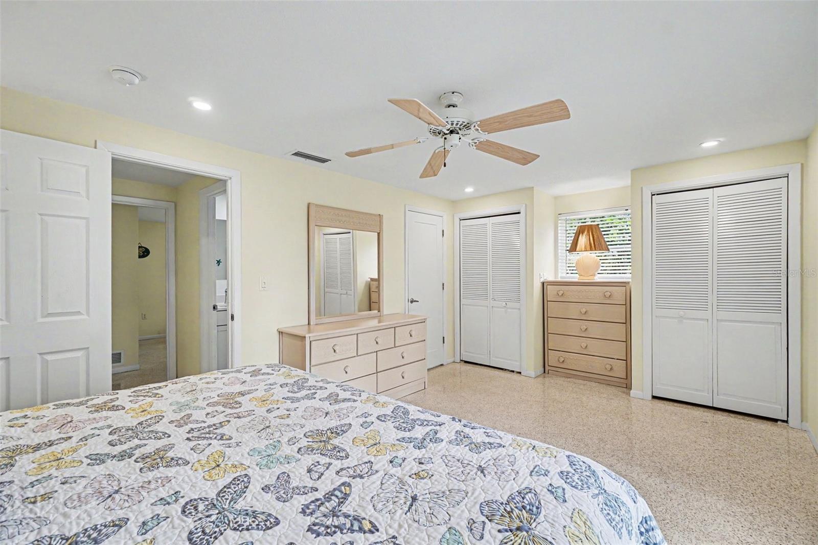 BAY POINT CORR OF - Residential