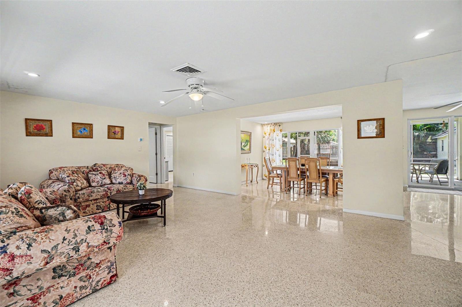 BAY POINT CORR OF - Residential