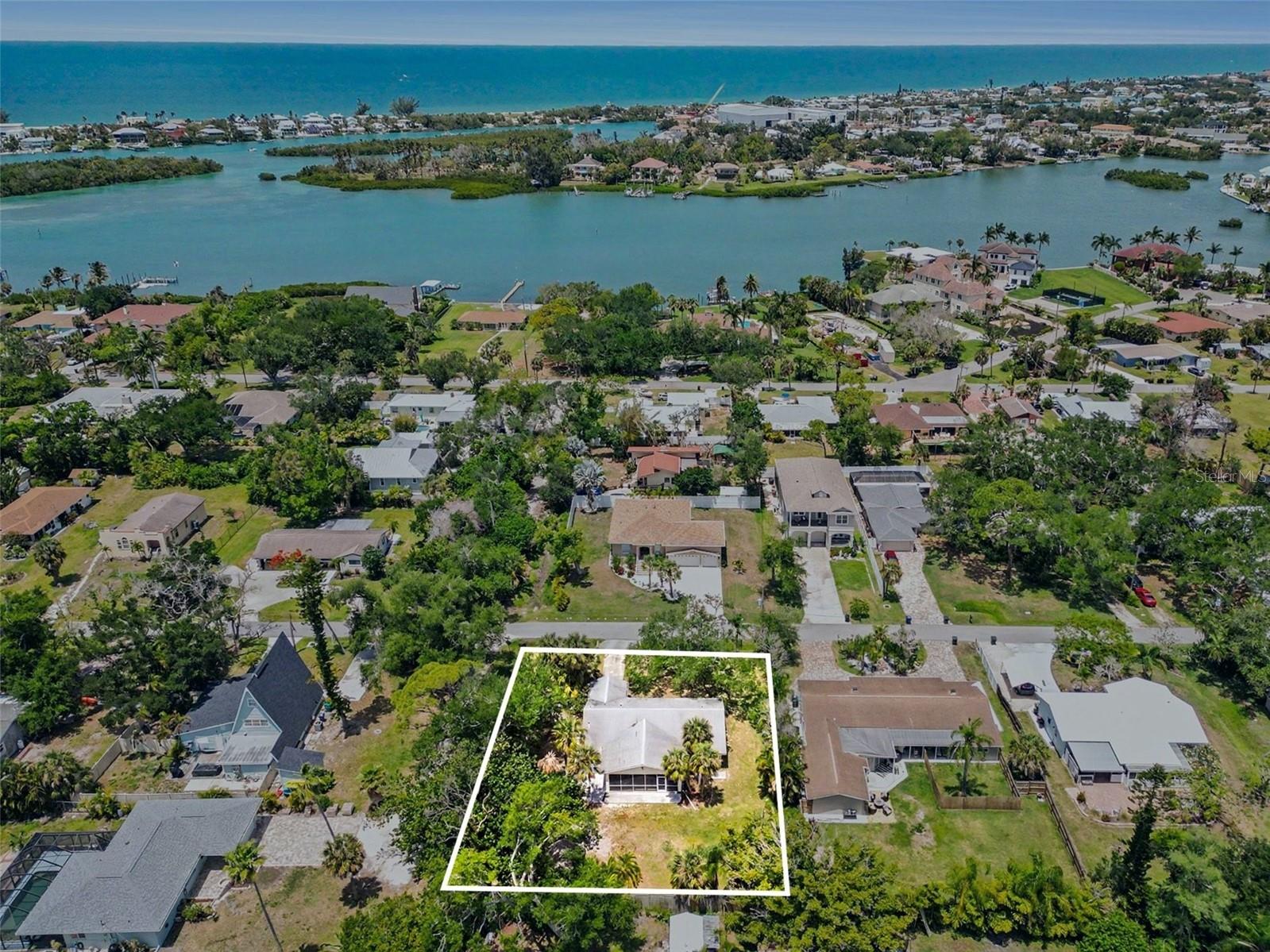 BAY POINT CORR OF - Residential