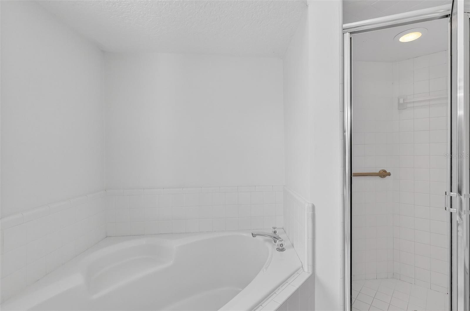 TAVARES BAYTREE PH 02 - Residential