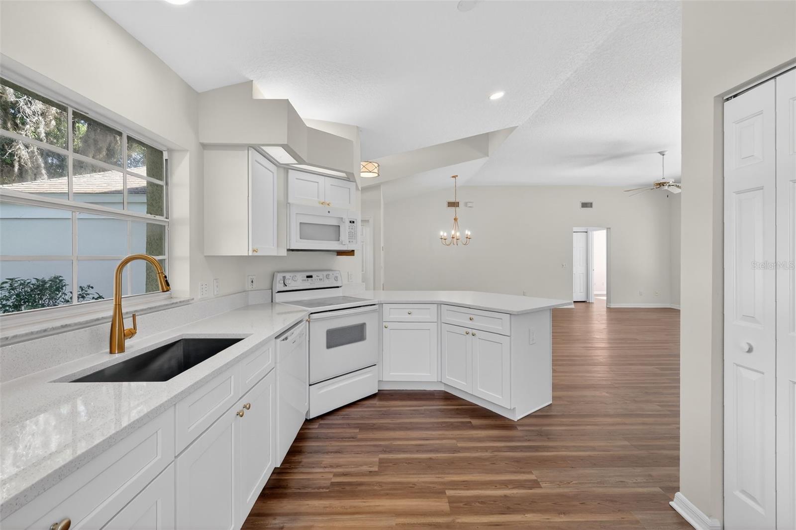 316 BAYTREE BOULEVARD