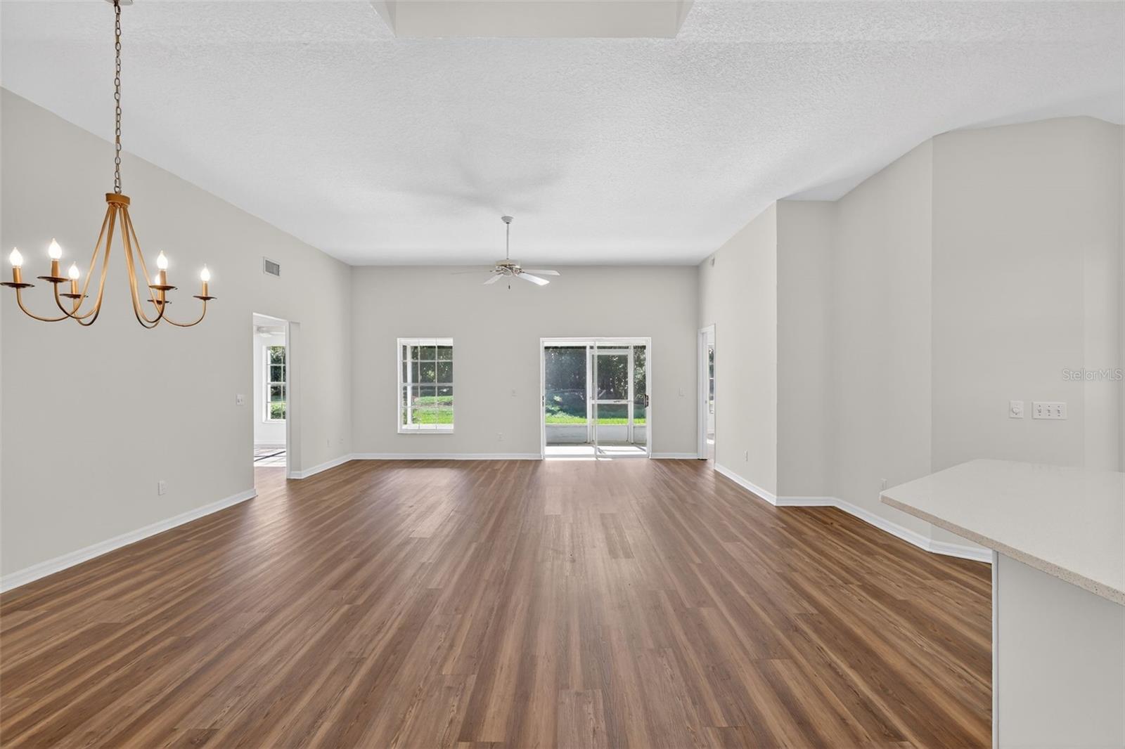 TAVARES BAYTREE PH 02 - Residential