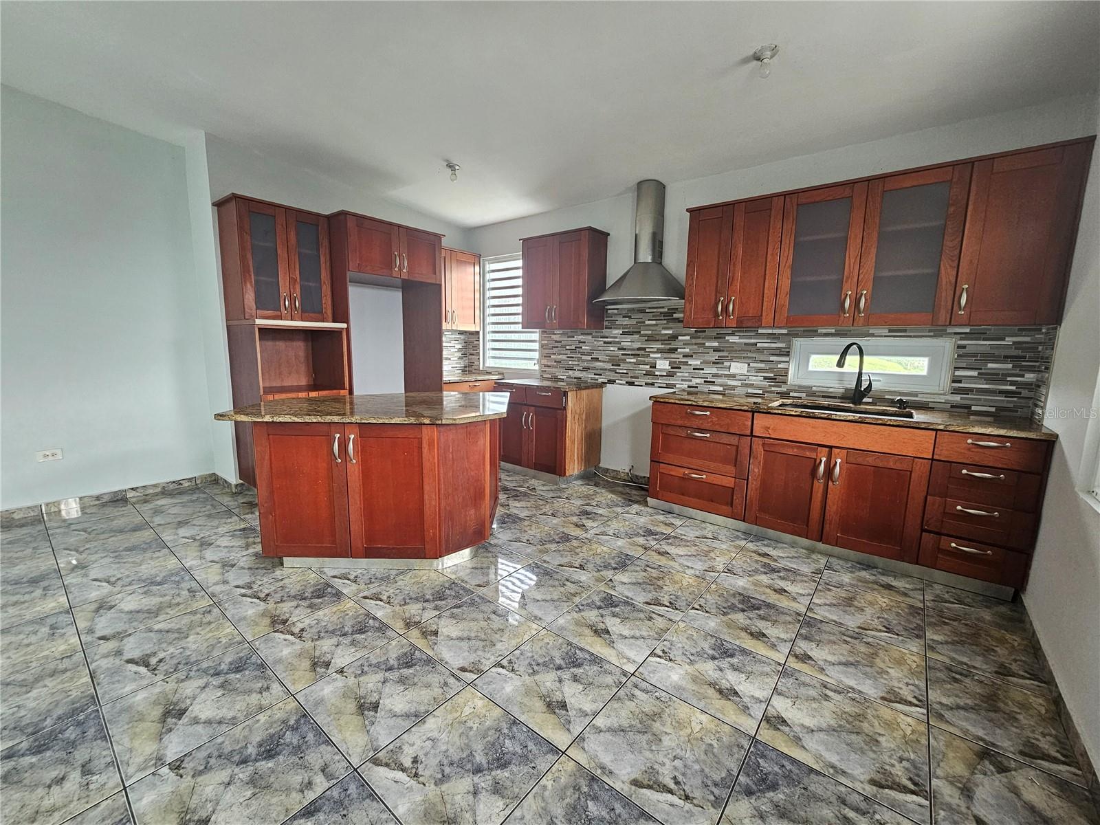 CAÑABONCITO - Residential