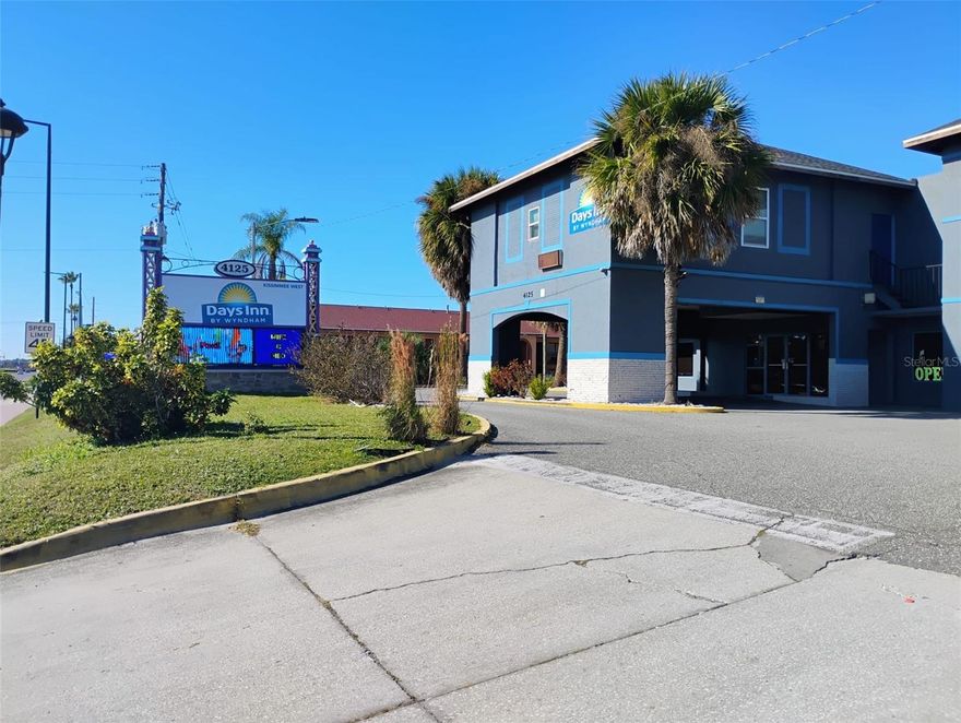 Exceptional Hotel Investment Opportunity ,Days Inn by Wyndham, Orlando/Kissimmee
Presenting a rare opportunity to acquire a well established and maintained Days Inn by Wyndham located in the heart of Orlando, Florida, one of the most visited and highest demand tourist destinations in the world. This property offers strong current performance with significant upside potential for future development51 well appointed guest rooms,On site 2bedroom managers apartment,Two story, full service hotel Strategically positioned along the high traffic US Highway 192, the hotel benefits from exceptional visibility and easy access to a wide variety of restaurants, supermarkets, retail shops, and entertainment venues catering to all ages.