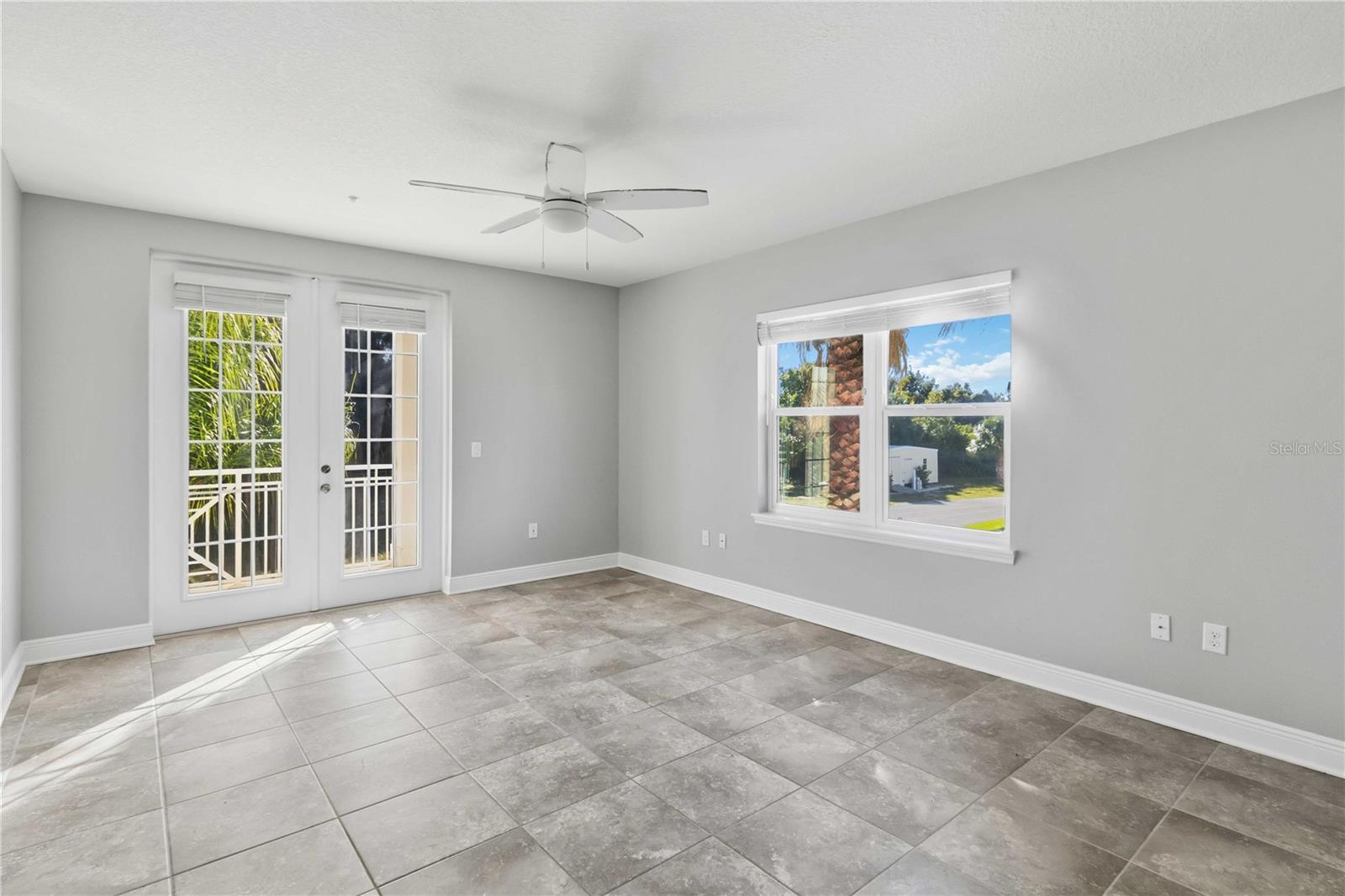 PALMA SOLA BAY CLUB PH 18B - Residential