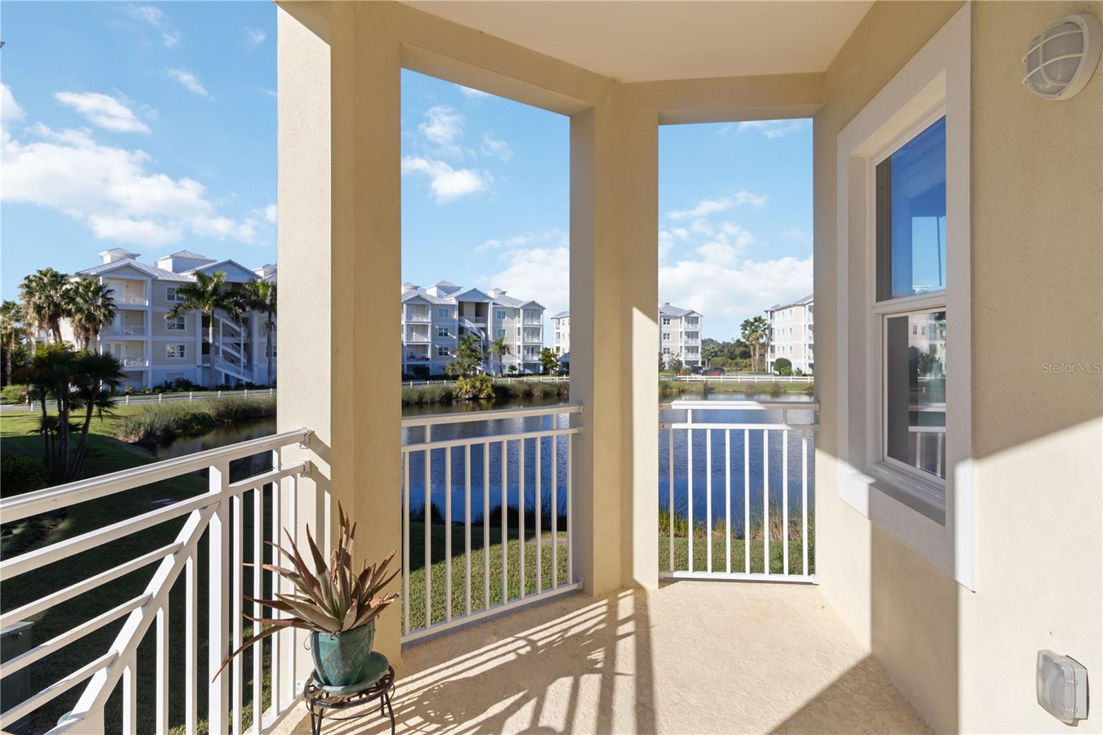 PALMA SOLA BAY CLUB PH 18B - Residential