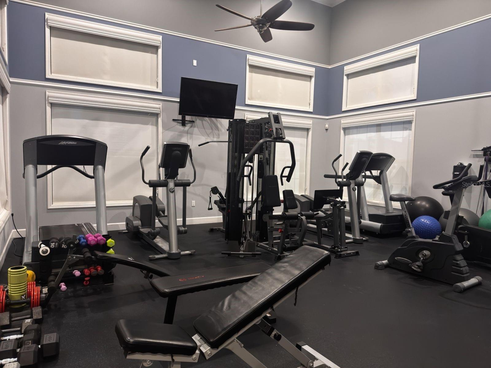 PALMA SOLA BAY CLUB PH 18B - Residential