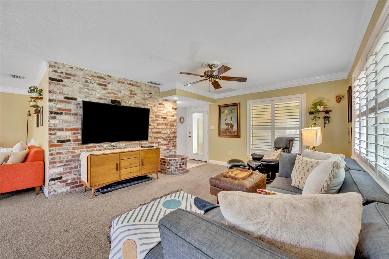 2081 MOHICAN TRAIL