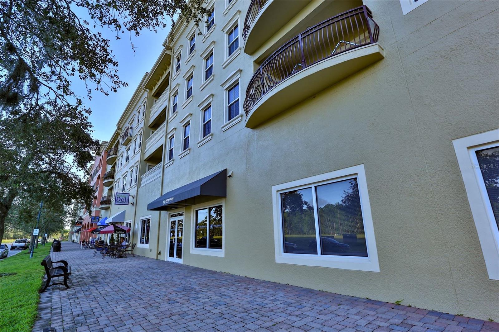VENETIAN BAY - Residential