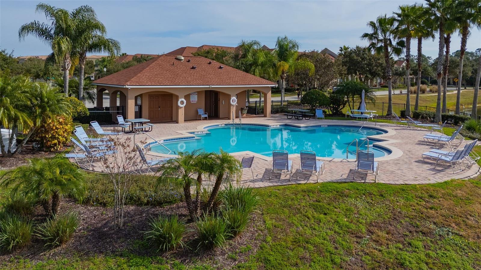 VENETIAN BAY - Residential