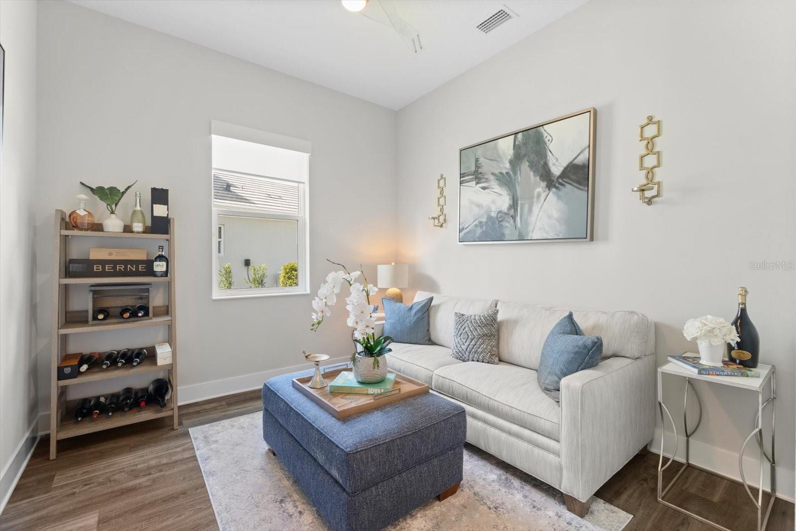 LAKEHOUSE COVE/WATERSIDE PH 3 - Residential