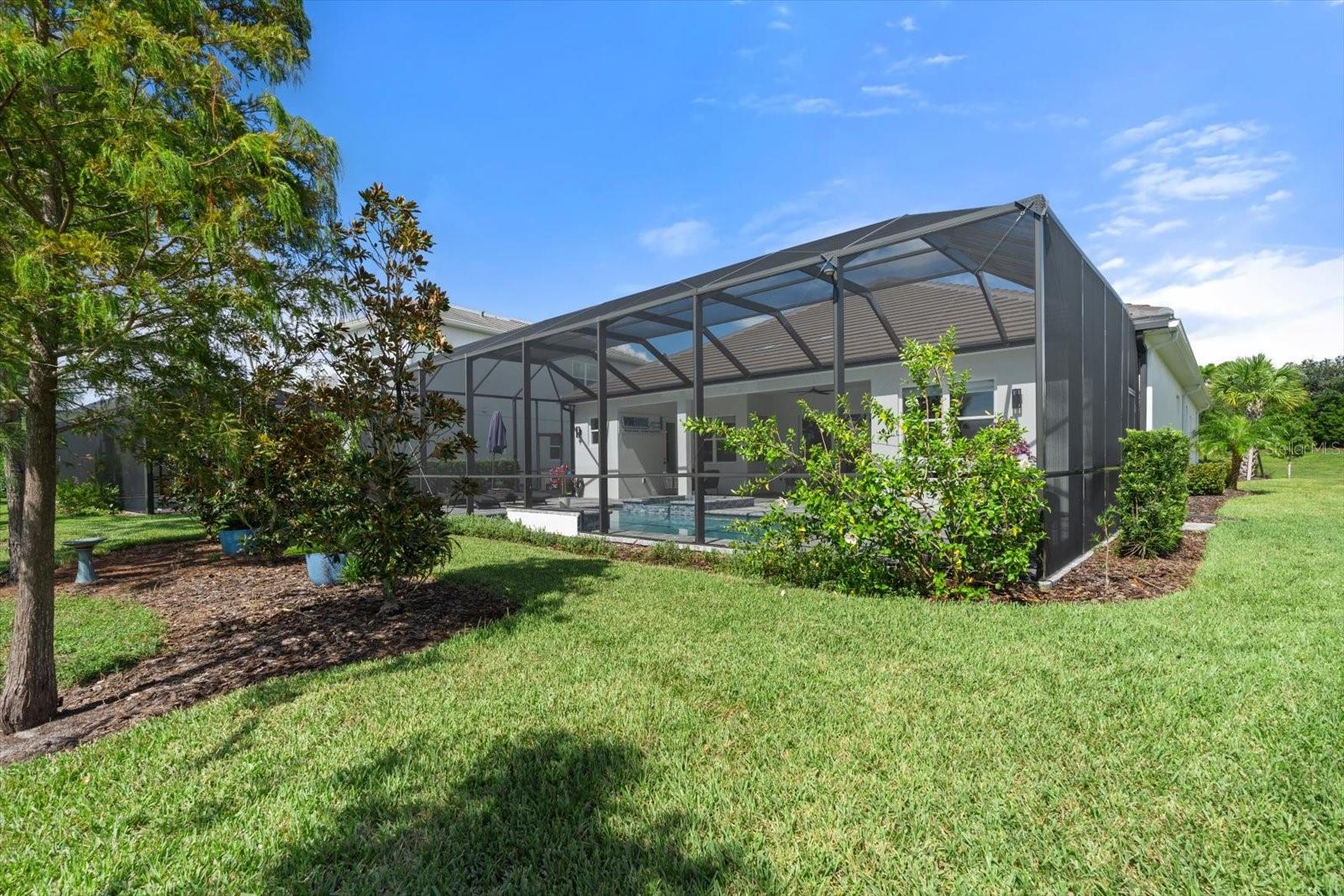 LAKEHOUSE COVE/WATERSIDE PH 3 - Residential